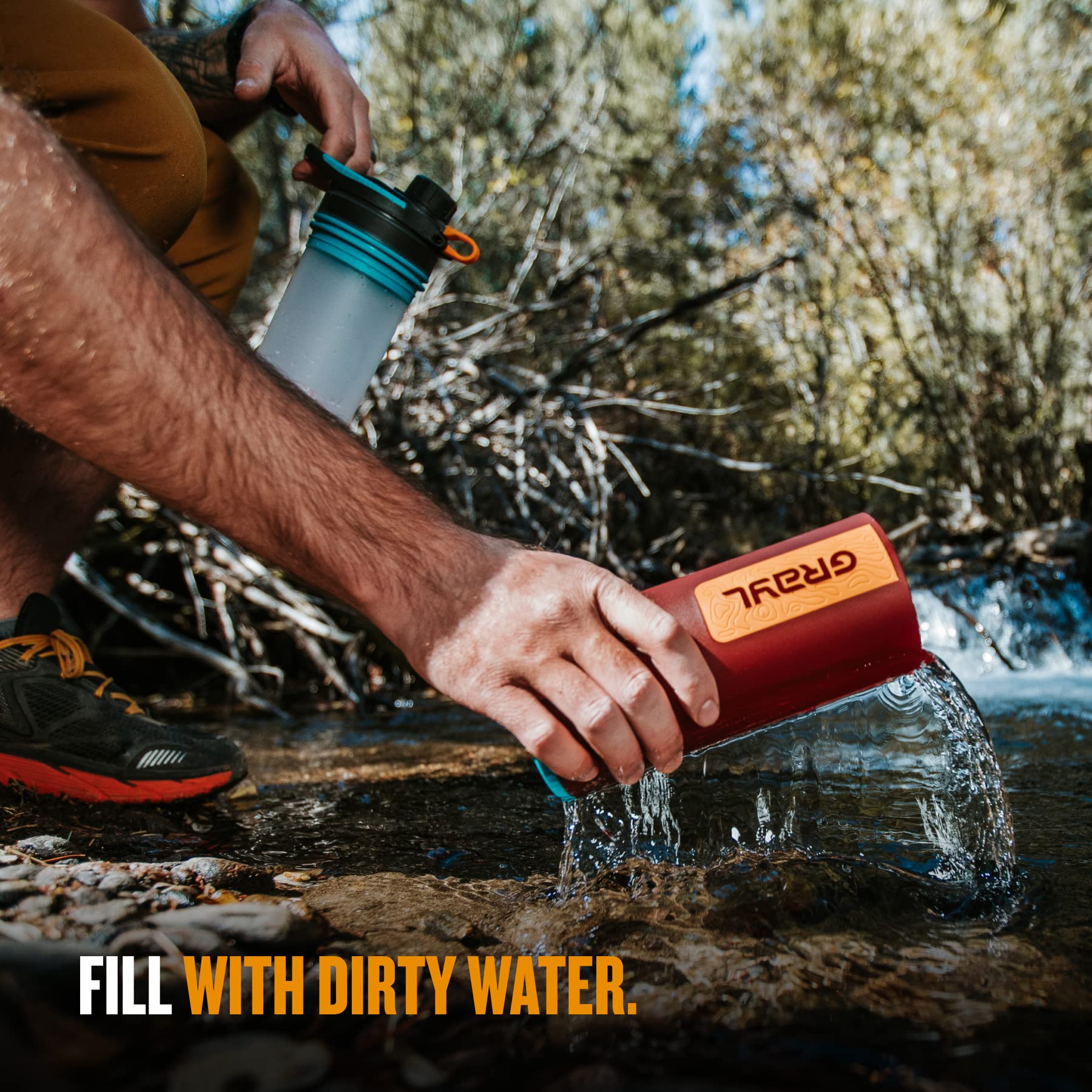 GRAYL GeoPress - Purificador de agua para viajes en todo el mundo, senderismo, camping y supervivencia, 680 ml, color rojo | Purifica el agua en 8 segundos para senderismo, mochileros, camping, supervivencia y viajes, elimina virus y bacterias