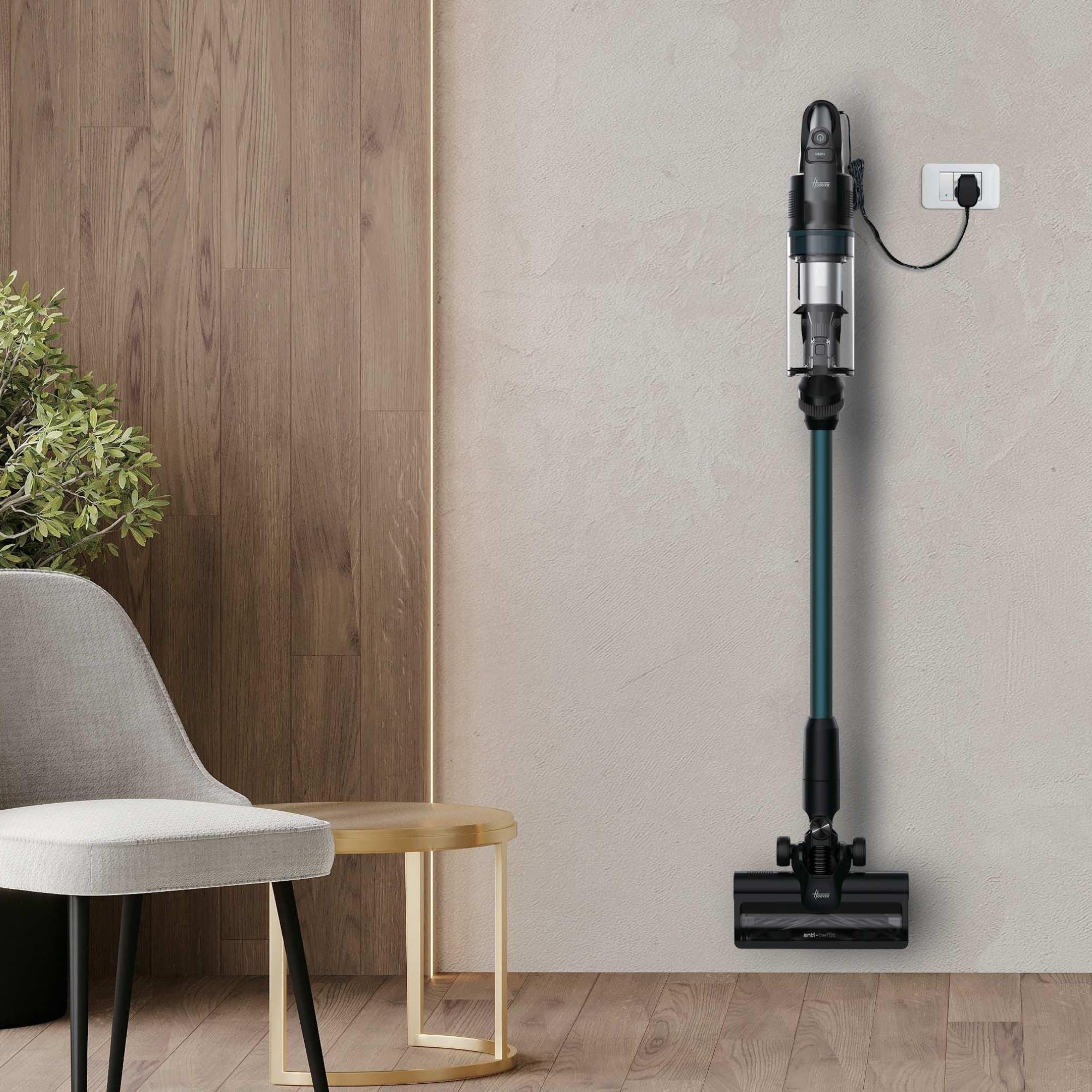 Hoover HCKHF Kit Auto con Tubo Flessibile e 4 Accessori – Nero | Accessorio originale Hoover; connettore per tubo incluso; spazzole e bocchette per interni auto; compatibile HF1 PLUS, HF2, H