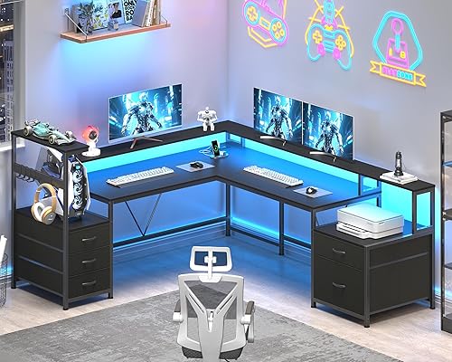 Escritorio para juegos en forma de L de 67 pulgadas con luces LED y tomacorrientes, escritorio reversible en forma de L con cajones y estantes de