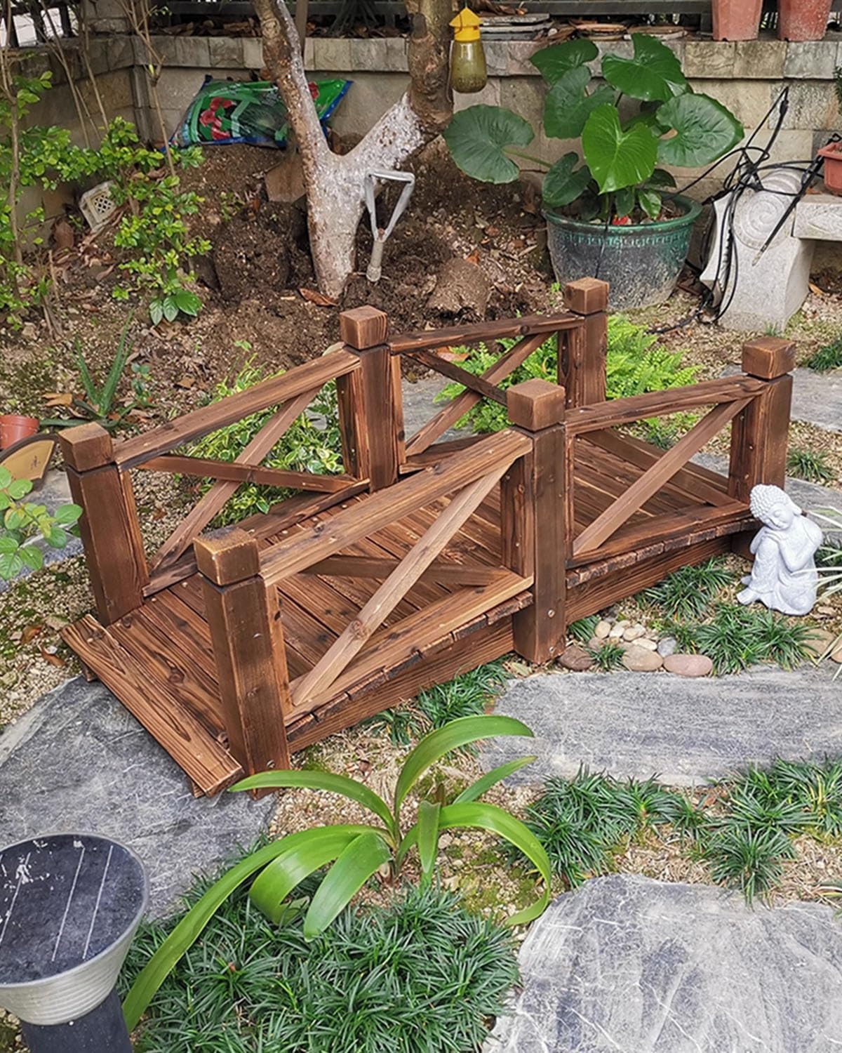 Wooden Garden Bridge, Small Wooden Bridge for Garden Outdoor, Decorative Pond Bridge with Side Rails, Backyard Farm Creek Footbridge, Landscaping Decor Bridge 140cm/4.6ft