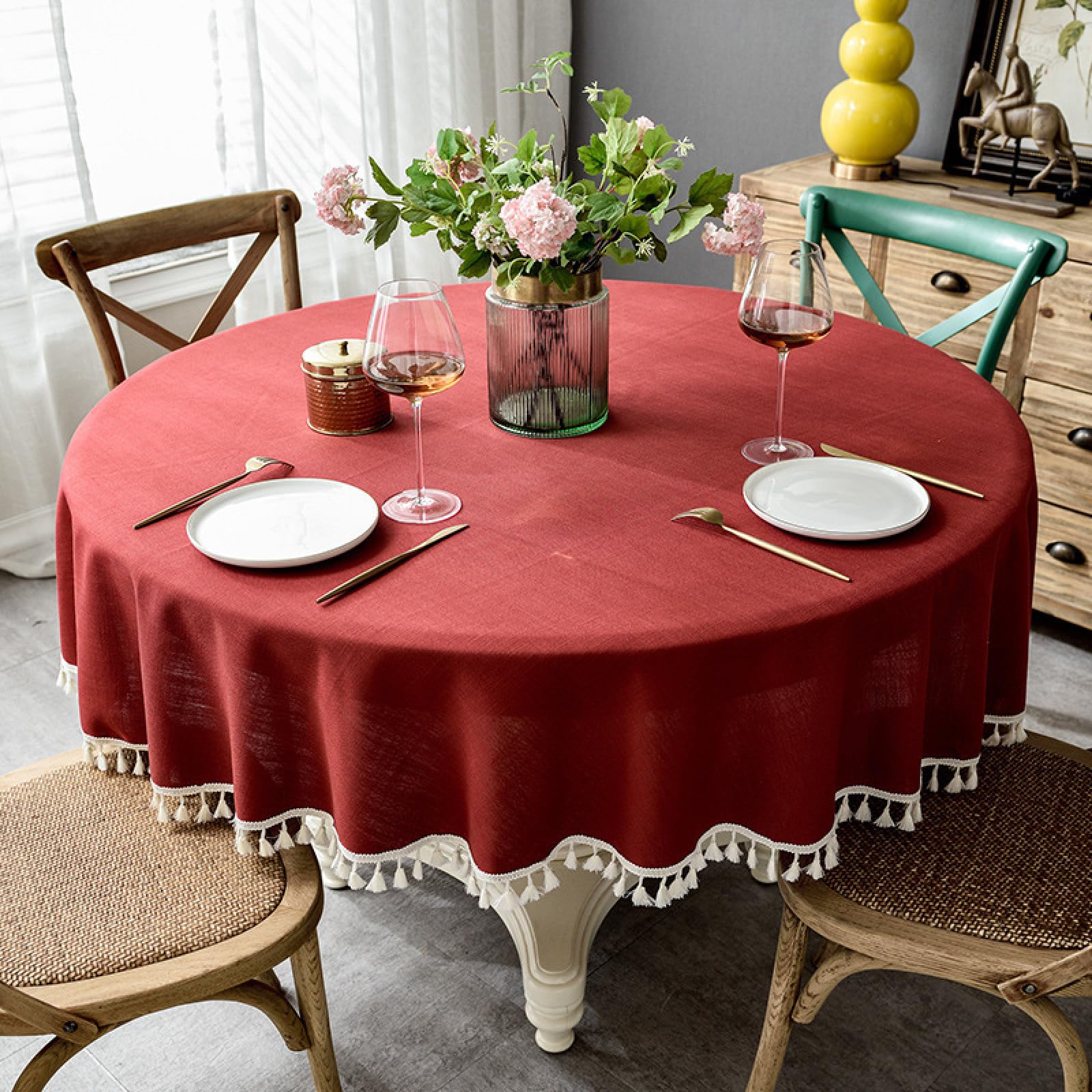Nappe coton lin rouge anti-plis pour sublimer une table de mariage