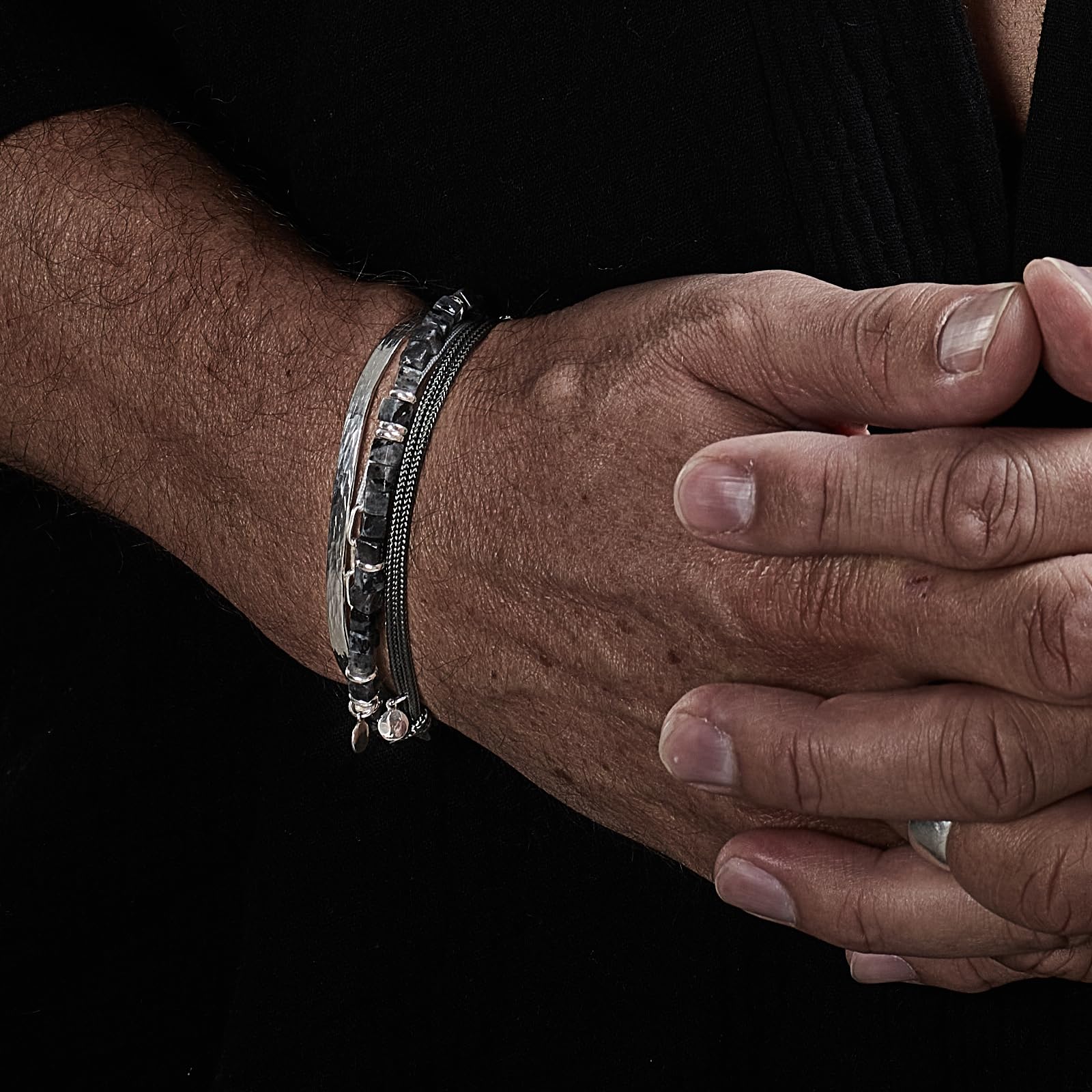 Nato Cuff - Bracelet en Argent 925 - Perles Cubes 4mm en Pierres fines - Bijou Homme ou Femme Artisanal assemblé à la Main en France