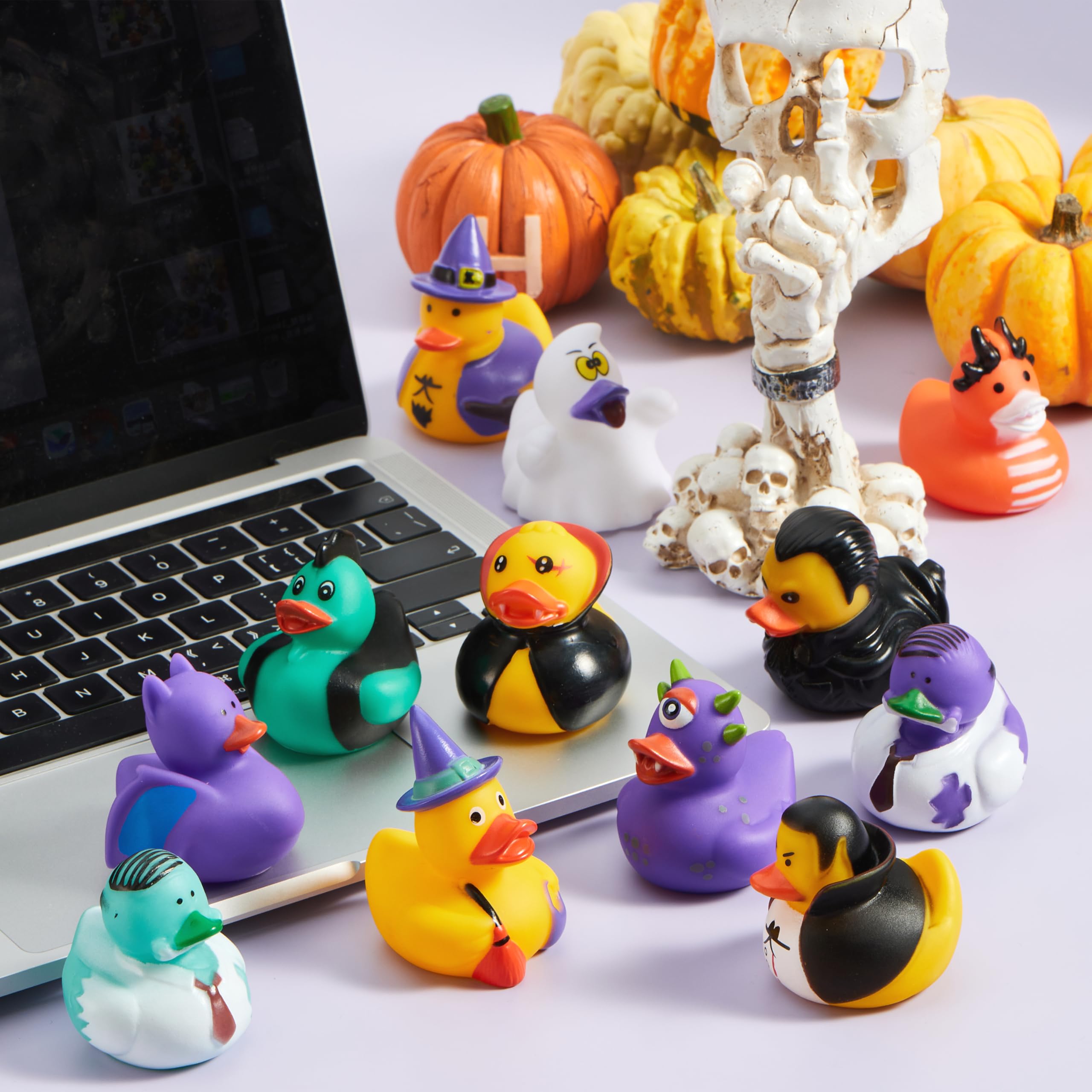 JOYIN 36 juguetes de baño de patos de goma para Halloween, para regalos de fiesta de Halloween, juguetes de baño para bebés, premios en el aula