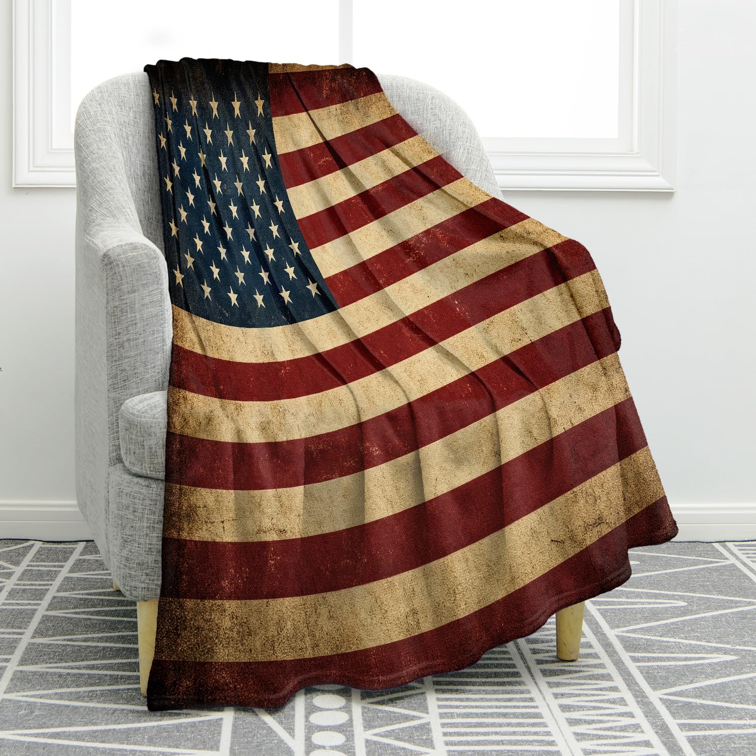 Photo 1 of Jekeno American Flag Gifts Blanket Vintage Throw Blanket