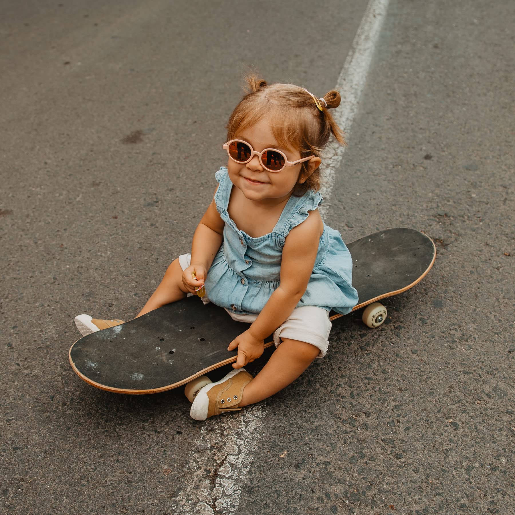 Suavinex, Gafas de Sol para Bebés de 12 a 24 Meses, Polarizadas, con Filtro UV 400, 100% Protección Rayos UVA y UVB, con Funda Incluida, Muy Flexibles y Ligeras