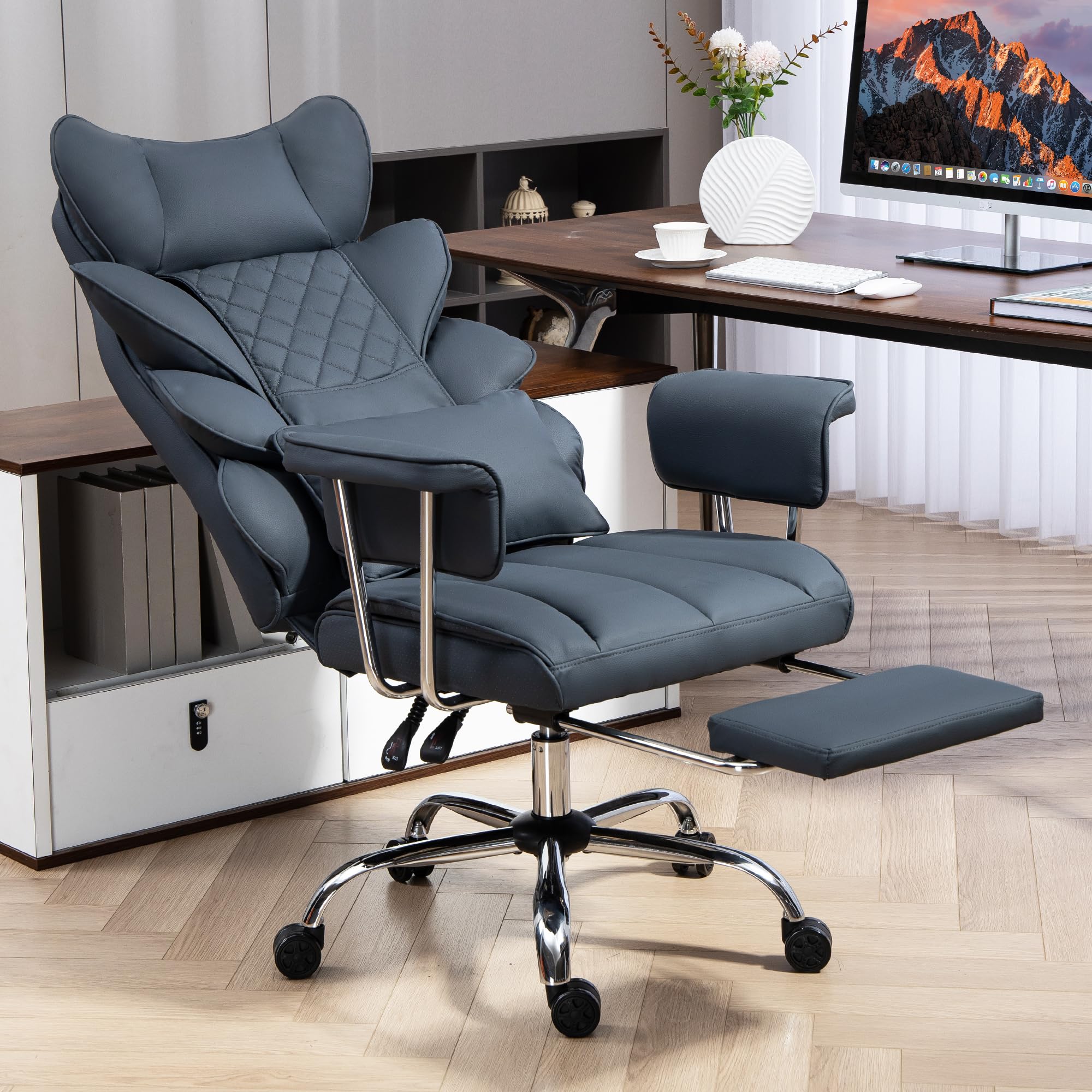Sedia da Ufficio con Poggiapiedi - Sedia Ergonomica per Gaming e Dirigenti, con Rotazione a 360°, Schienale Regolabile da 90°-135° e Braccioli Morbidi per il Massimo Comfort (Nero)