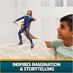 DC Comics, Figure d'action d'Aquaman à double grève, 12-inch, Costume volant, lumières & Sons, Facile à Poser, Collectionnable Superhero jouets pour enfants pour les garçons 4+