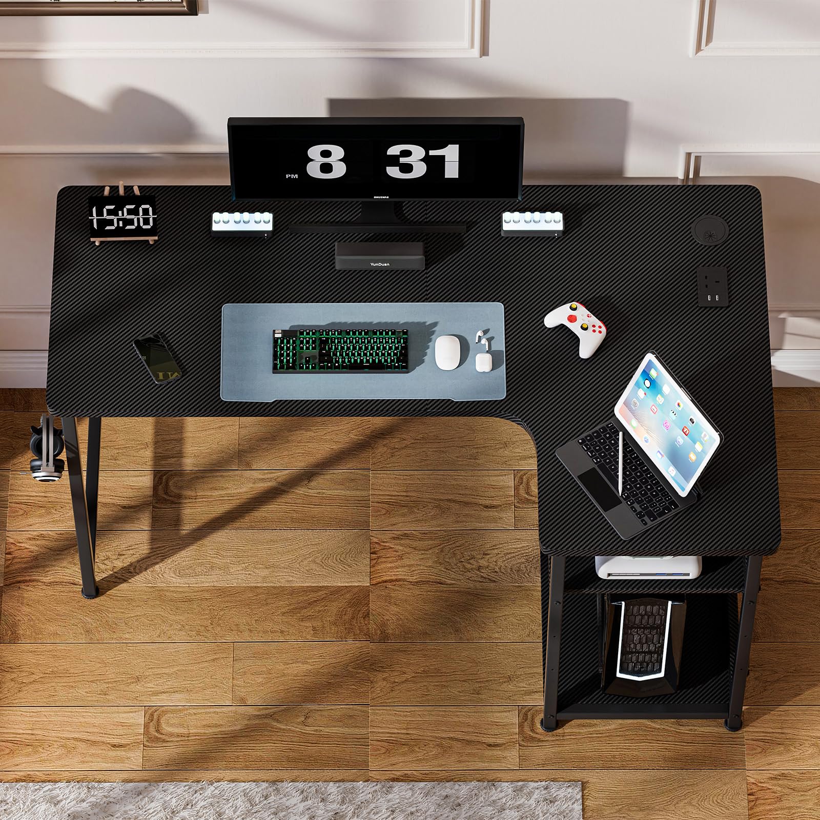 GTPLAYER Tavolo da gioco, 120 x 80 cm, a forma di L, con porta di ricarica USB e ripiano, scrivania angolare con ripiano, supporto per cuffie, tavolo per computer, tavolo da gioco