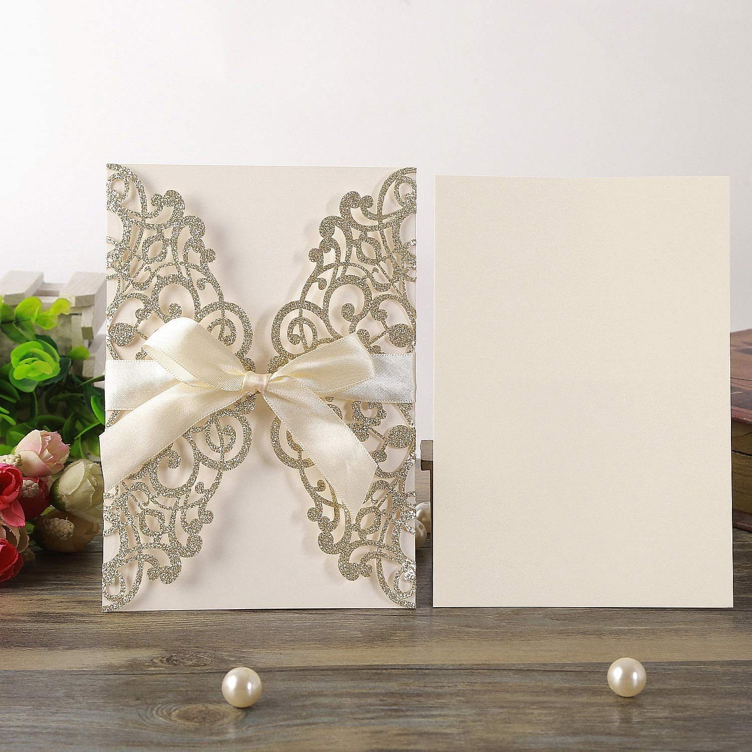 Hosmsua 50 pièces cartes d'invitation découpées au laser avec nœud et enveloppes pour invitations de mariage fête de mariage fiançailles anniversaire (paillettes champagne)