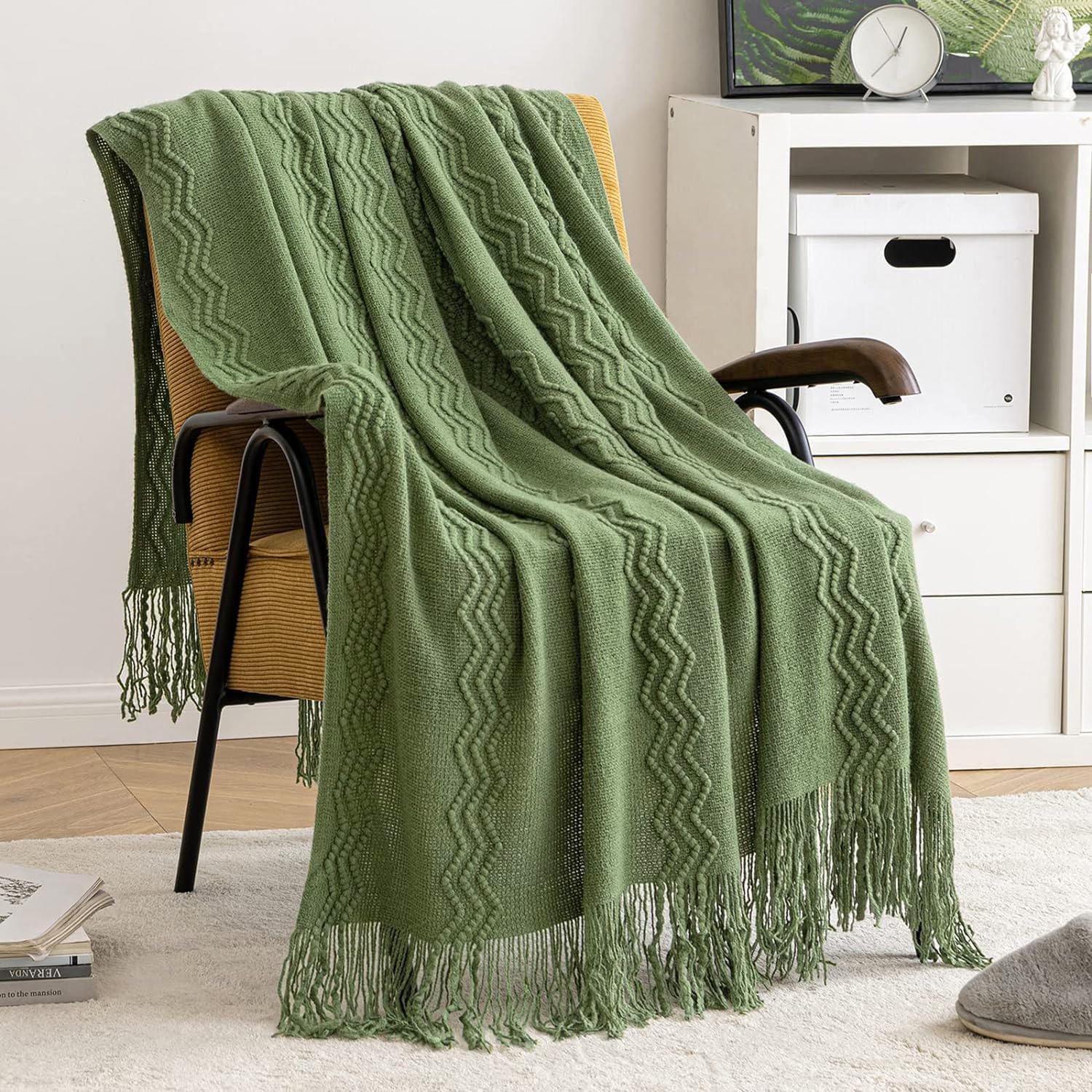 Amazon.com: MIULEE Moss Green Knitted Throw Blanket for Couch