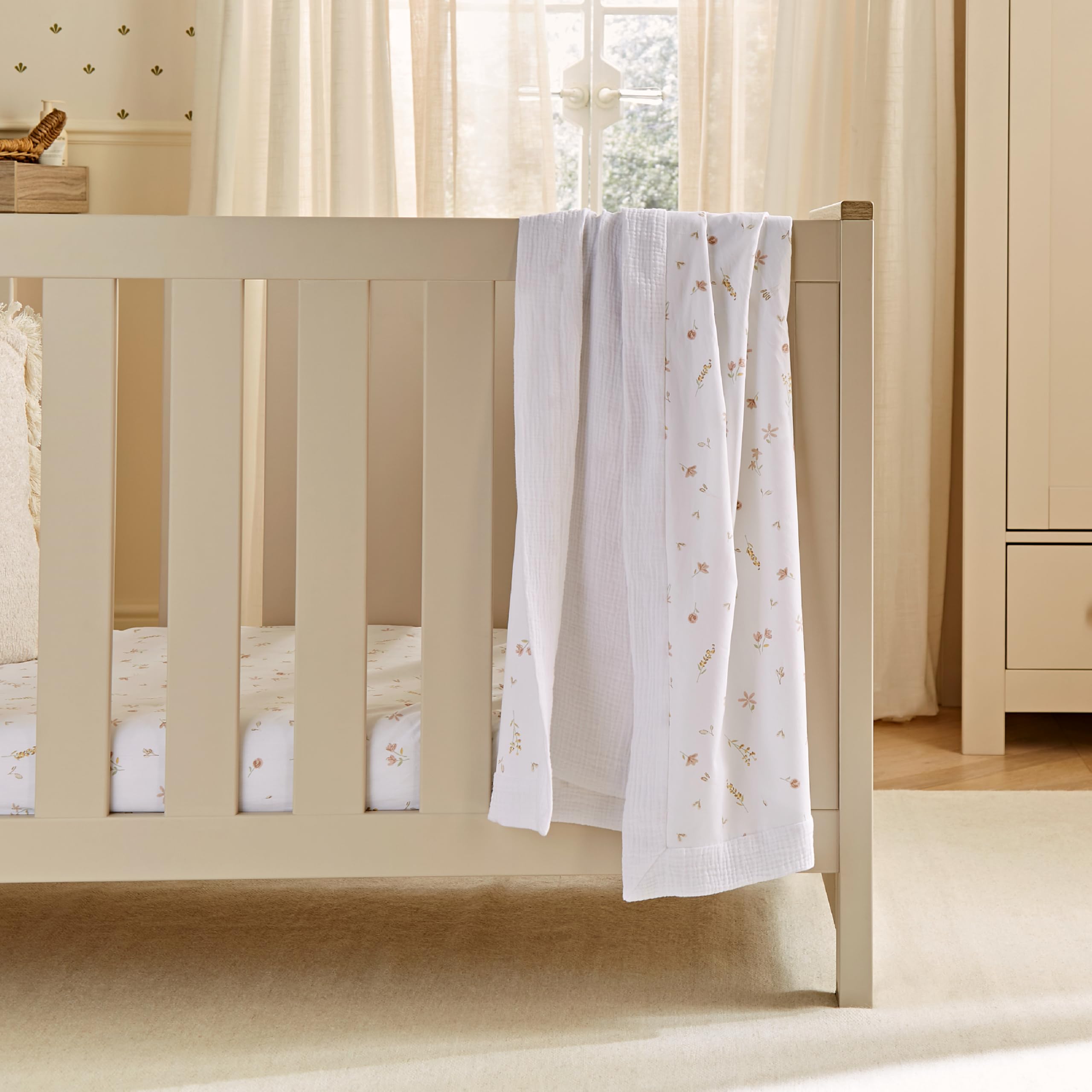 Cuddleco Comforter Blanket