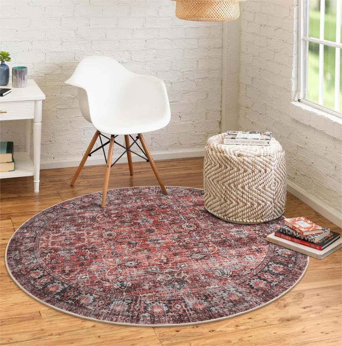 LIVEBOX Washable Christmas Rug 4ft Boho Round Rug Traditional Rug for Bedroom, Ultra-Thin Retro Carpet Red Print Distressed Accent Round Kitchen Rug for Study Room Entryway Foyer