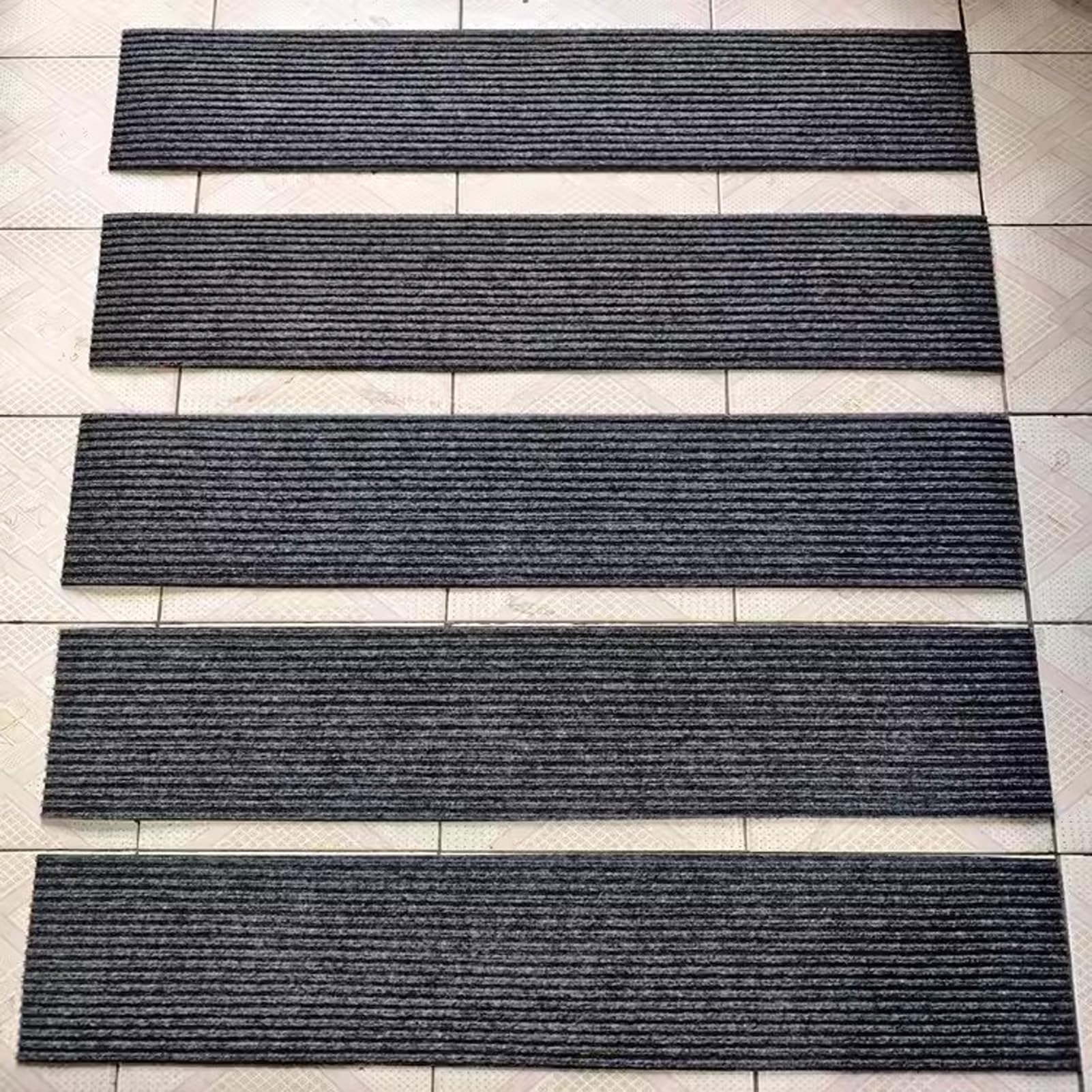 Alfombrillas de Escalera Antideslizantes Genérico Pack de 15 Alfombras Lavables 20x76cm