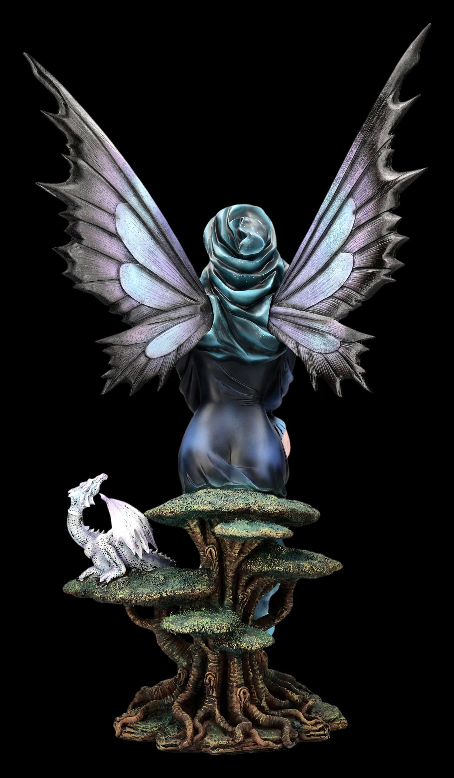 Figuren Shop GmbH Elfenfigur – Serapha, Fee der Schatten und Träume – handbemalte Fantasy-Deko (56 cm) – Tales of Aurelion Collection – Geschenkidee für Nacht- & Traumfreunde