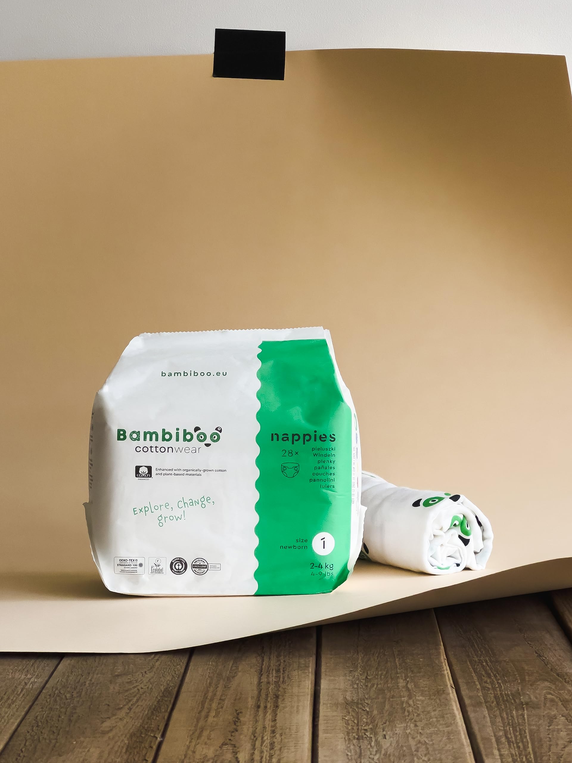 Bambiboo - COTTONWEAR pieluchy dla niemowląt, duże opakowanie, jednorazowe pieluchy, rozmiar 1 noworodka (2-4 kg) z wycięciem na pępek, z bio-bawełną, substancjami roślinnymi, wskaźnikiem wilgotności