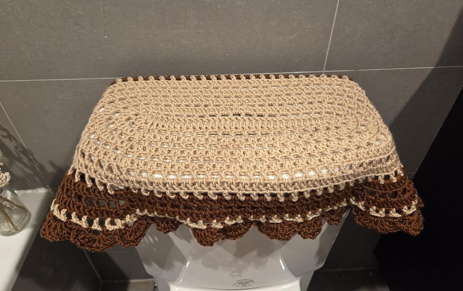 Valentine’s Crochet Bathroom Set – Toilet Tank Cover + Lid Cover + Toilet Paper Roll Cover