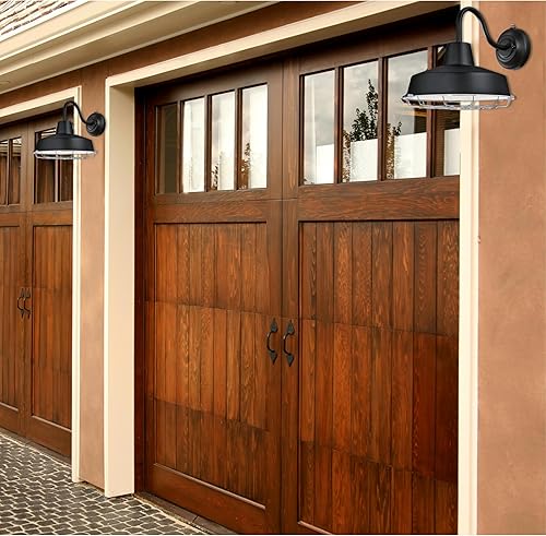 Miniatura 9 de Westinghouse Lighting 6131300 Academy - Accesorio de pared para exteriores, estilo vintage, con una luz regulable LED, apto para el cielo oscuro,