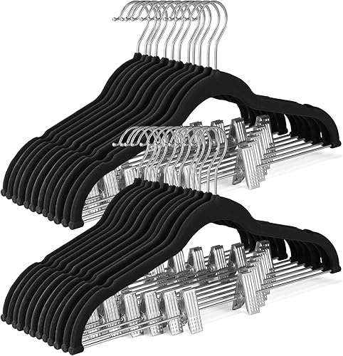 Miniatura 18 de HOUSE DAY Paquete de 24 perchas de terciopelo para faldas, percha de terciopelo blanca con clips ajustables, perchas delgadas que ahorran espacio