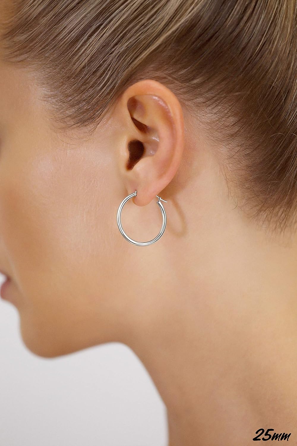 14k White Gold Classic Round Hoop Earrings - Image 3