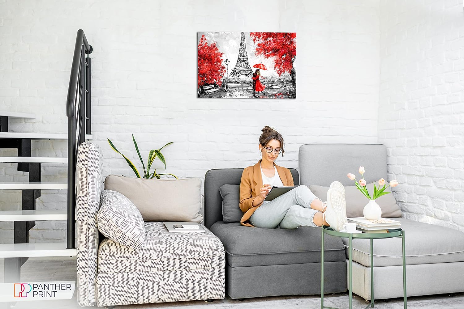Panther Print, Canvas Prints, Framed Wall Art, Pictures for Living Room and Bedroom Walls, Paris Oil Painting Reproduction Eiffel Tower Red Umbrella, Print for Special Occasions (46x31cm)