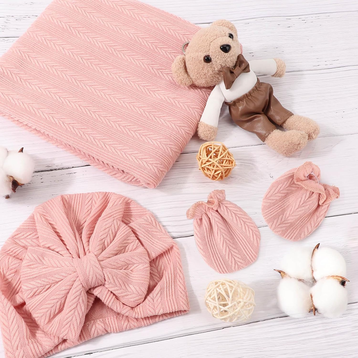 DRESHOW BQUBO Newborn Receiving Blankets Cotton Warm Sleepsack with Mittens & Bow Hats Hospital Baby Swaddling Shower Gift