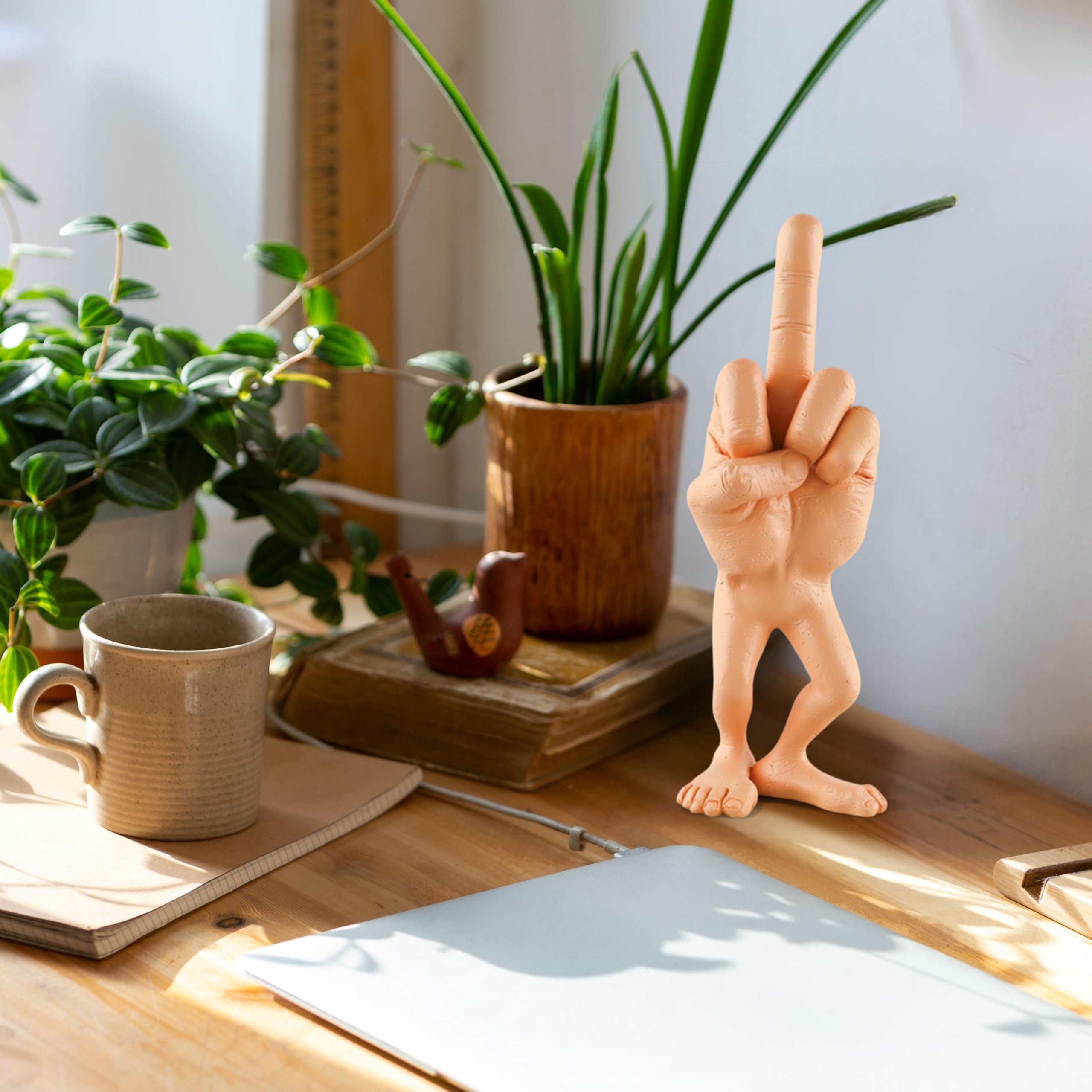 Amazon.co.jp: 中指フィギュア脚像、中指ギフトハンド彫刻、楽しい彫像