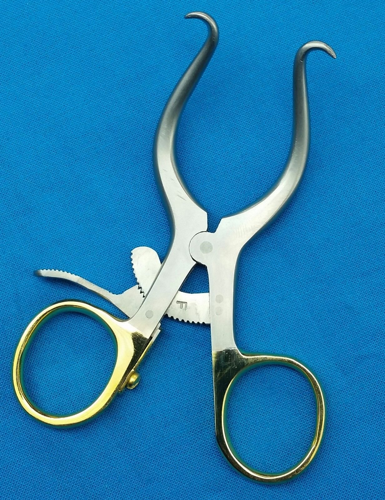 NEW PREMIUM GRADE GELPI RETRACTOR 3.5