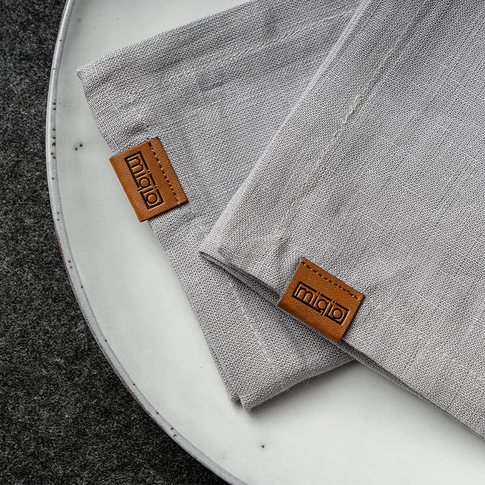 MIQIO® Servilletas de tela de diseño 100% lino francés – Juego de 6 servilletas de tela – lavable a 60° – 45 x 45 servilletas de lino – Marca Label de piel auténtica (gris claro)