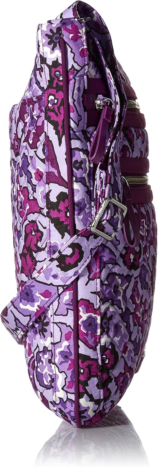 英国アンティーク　1880年代Bristol　　梅の浮彫りポット⚫︎稀少品・美術品 英国アンティーク 1880年代Bristol 梅の浮彫りポット⚫︎稀少品・美術