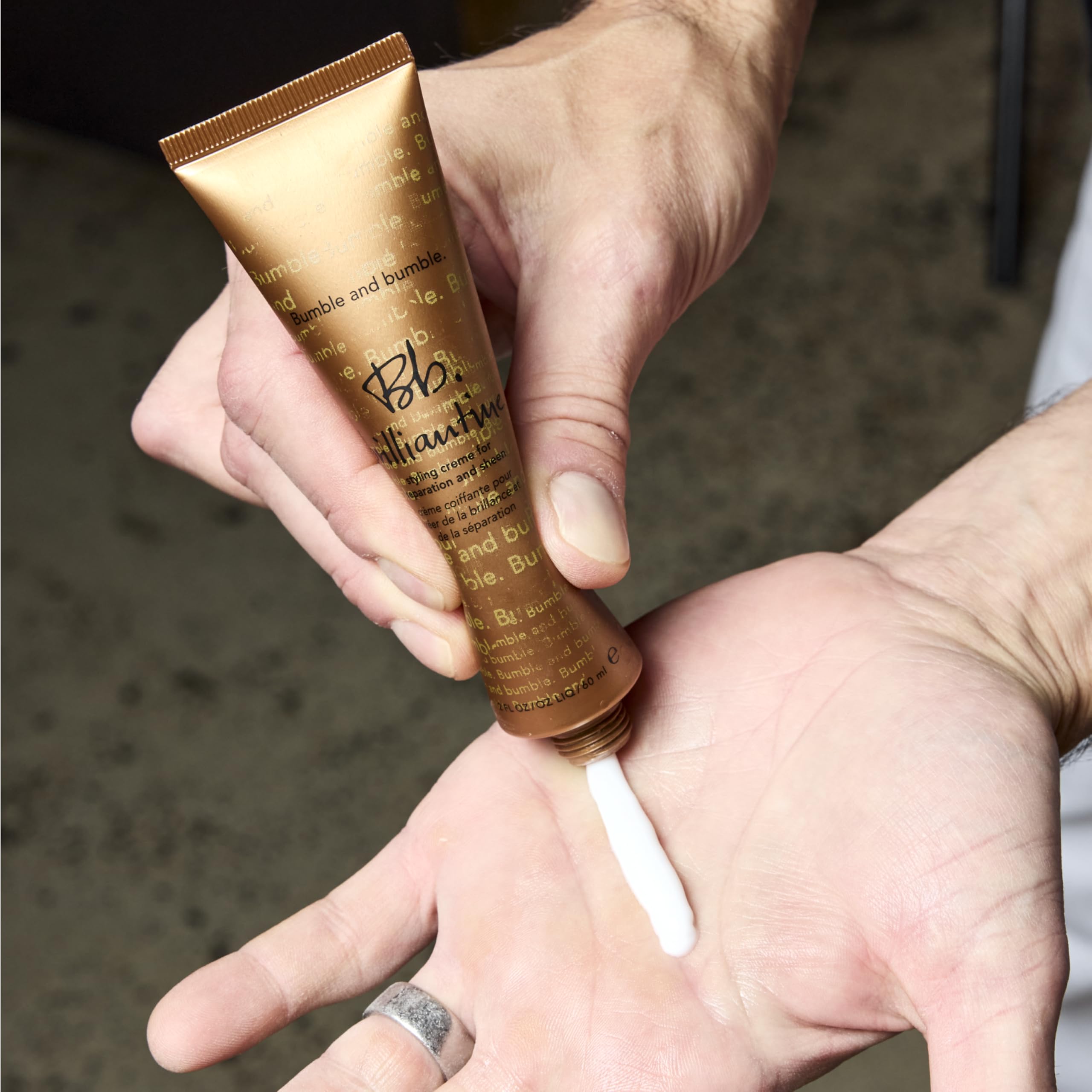 Bumble and bumble. Brilliantine Crème coiffante brillance | Soin pour séparer et faire briller les cheveux | À l’huile de ricin