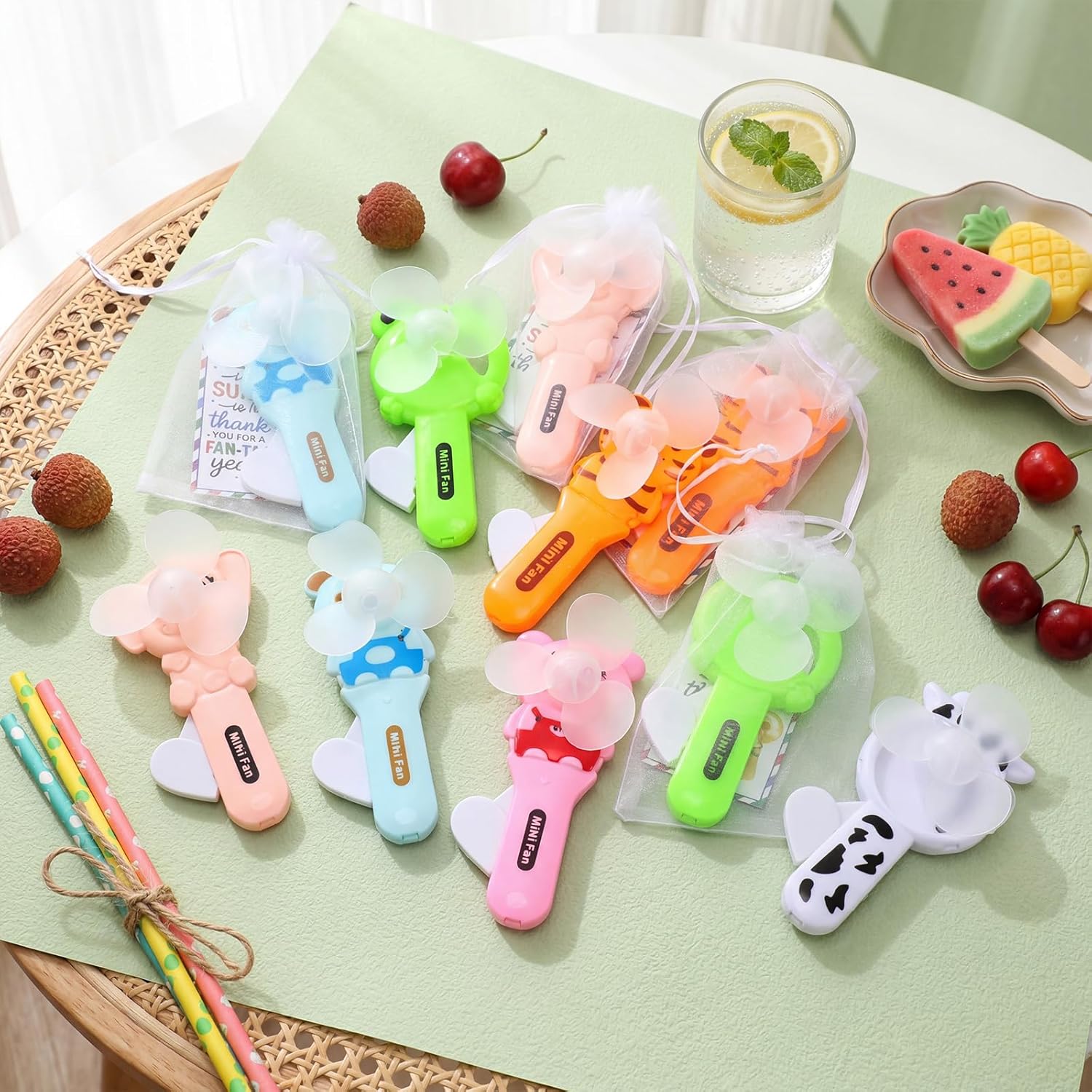36 Pcs Mini Plastic Handheld Portable Fan Small Cute Cartoon Animal Summer Party Favors for Summer Outdoor Cooling Gifts