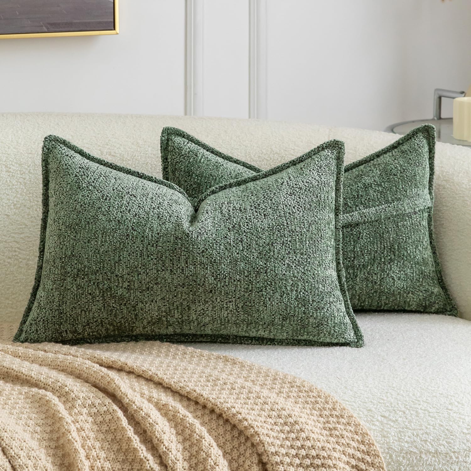 Madizz Pack of 2 Decorative Cushion Covers Boho Soft Textured Chenille Throw Pillows Solid Pillow Covers for Couch Sofa Bedroom Living Room 30x50 CM, Green