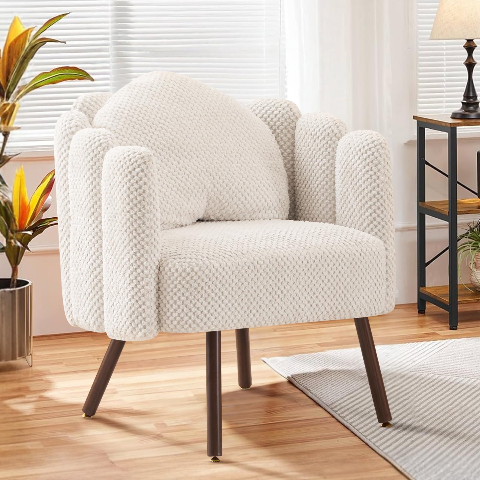 Fauteuil de Salon avec Coussin, Fauteuil Coiffeuse avec Dossier Pétale, Chaise Coquillage avec Pied Bois Chaise Coiffeuse Coussin Confortable pour Salon Bureau Chambre (Beige, Lot de 2)