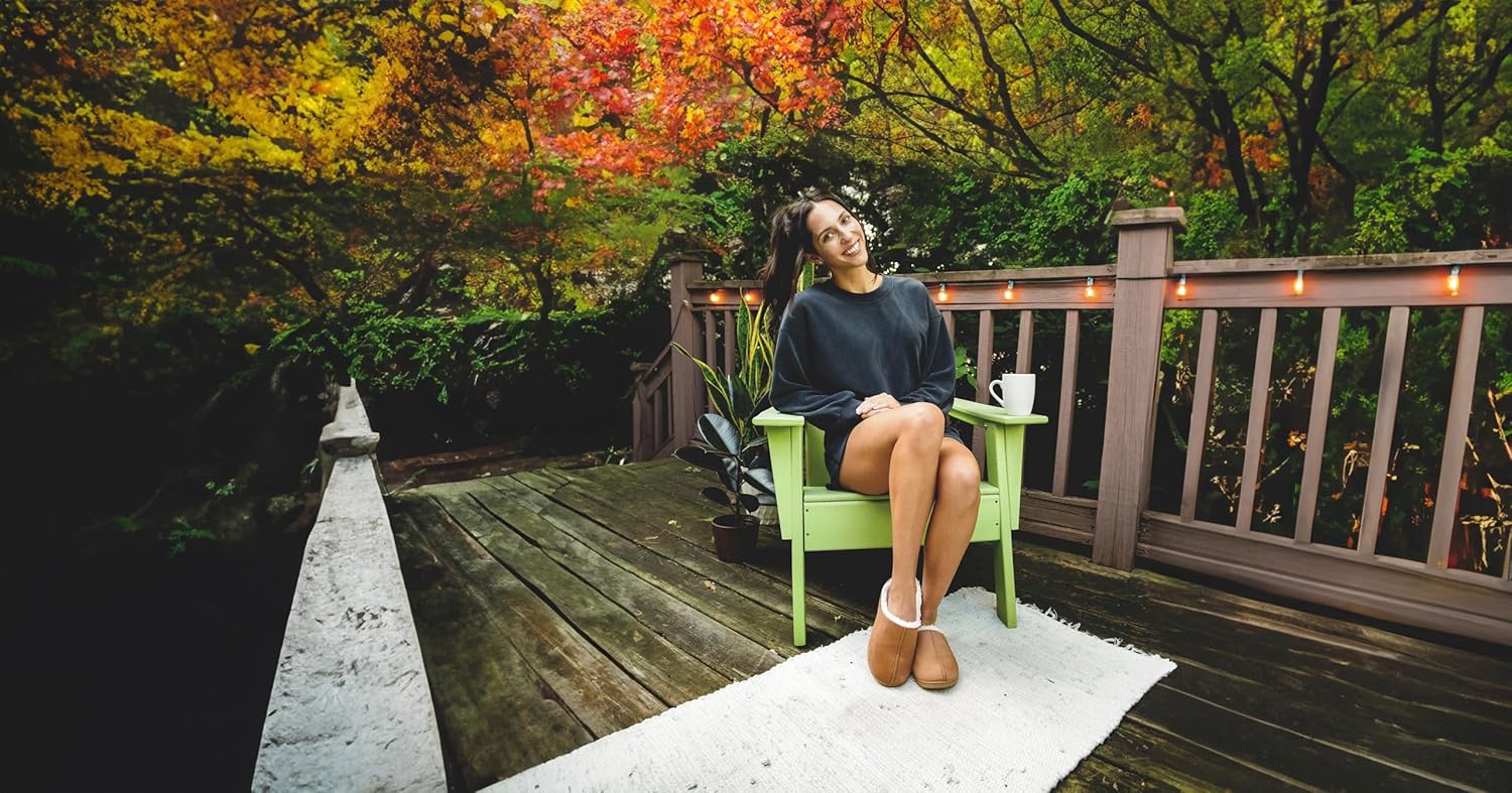 isotoner Women's Indoor/Outdoor Memory Foam Clog Slippers - Image 7