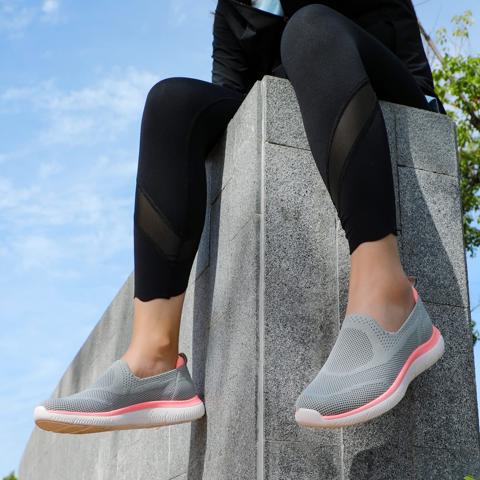 HKR Basket San Lacet Femme Chaussures de Respirantes Marche Mode et Sport Travail Tennis Confortable Chic Femme Ultra LéGèRe Fitness Campus Slip on Enfiler Sneakers