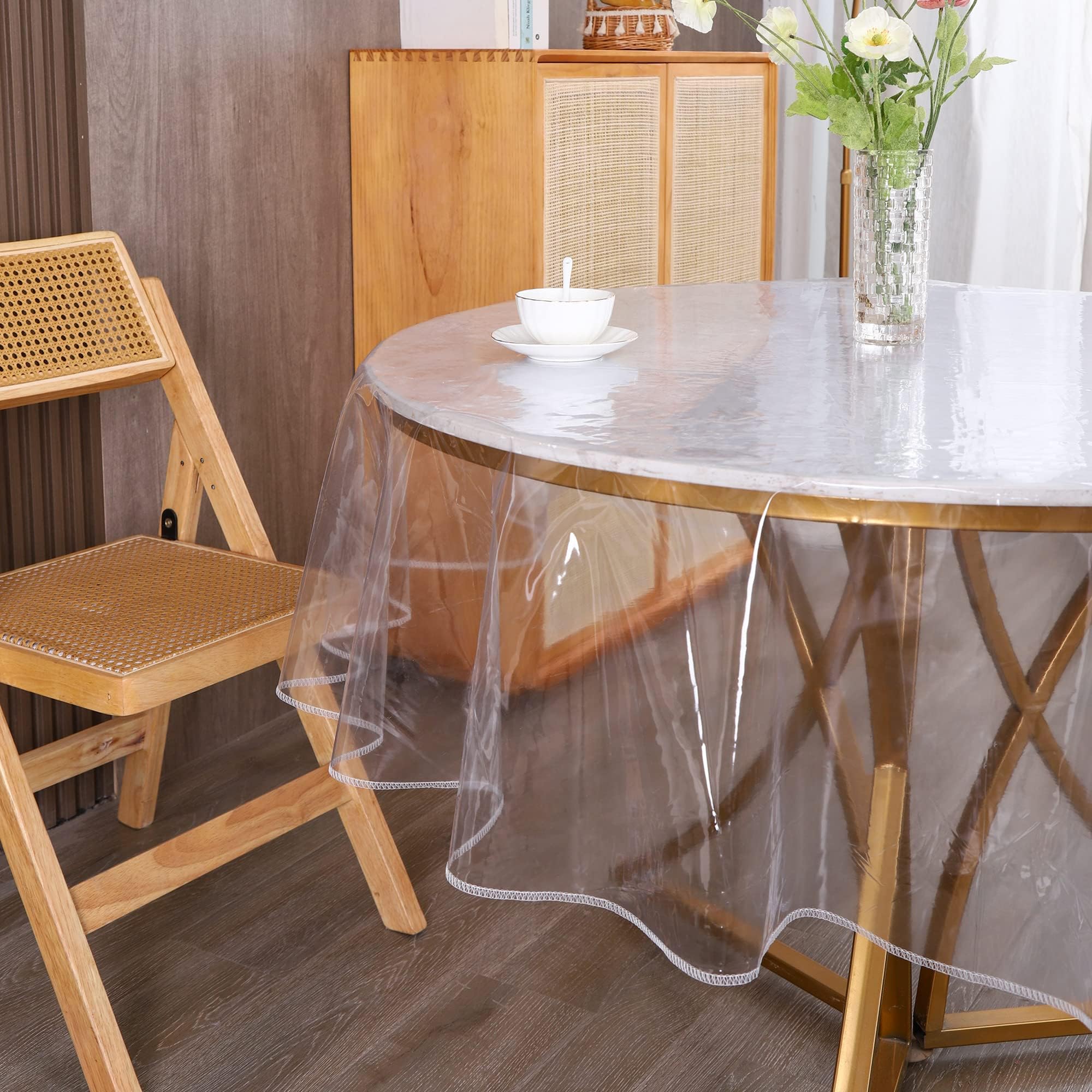 Walrus Clear Round Plastic Tablecloth Protector Waterproof Oil-Proof PVC Table Cloth Stain-Resistant Wipeable Table Cover for Round Table（70" Round）