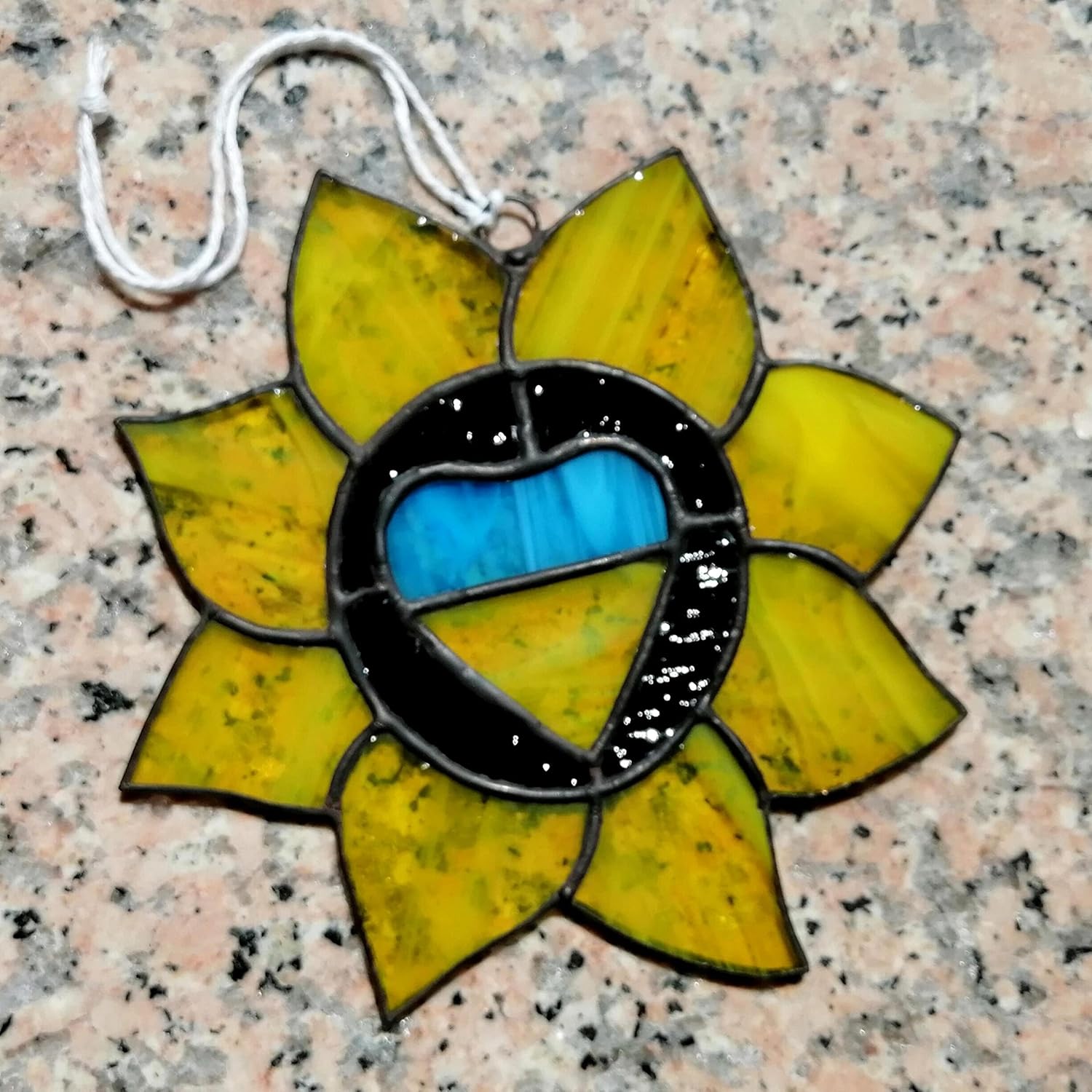 Ukraine Sunflower Stained Glass Suncatcher Window Hanging Wall Decor - Ukrainian Flag Heart Ornament