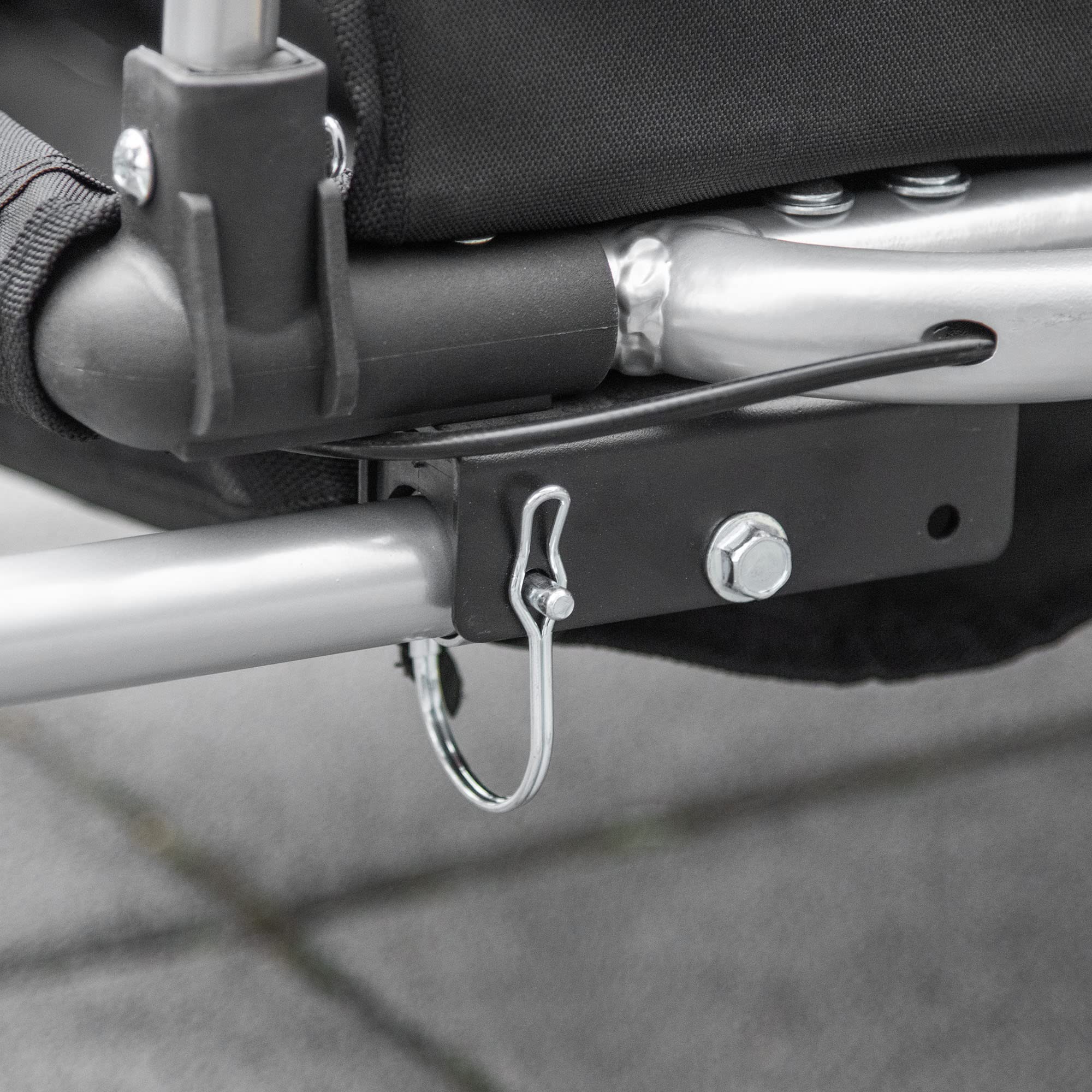 HOMCOM Remorque vélo pour Enfant 2 en 1 Convertible Jogger Poussette capacité 26,4 kg avec réflecteurs et Drapeau - 2 Places