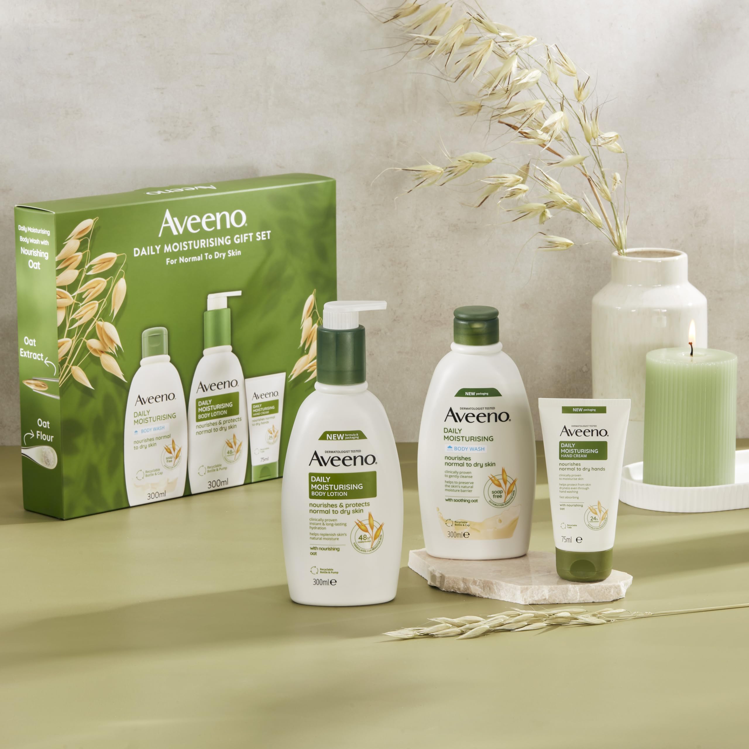 Aveeno Daily Moisturising Gift Set for Normal to Dry Skin with Soothing Oat Extract - Image 2