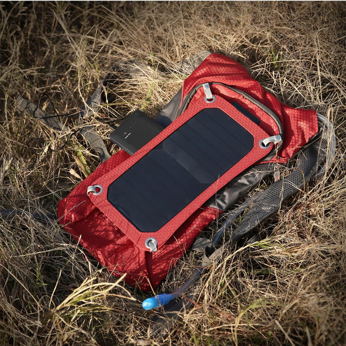 Solar Laderucksack mit USB Ladefunktion, Leichter Nylon Rucksack Rot