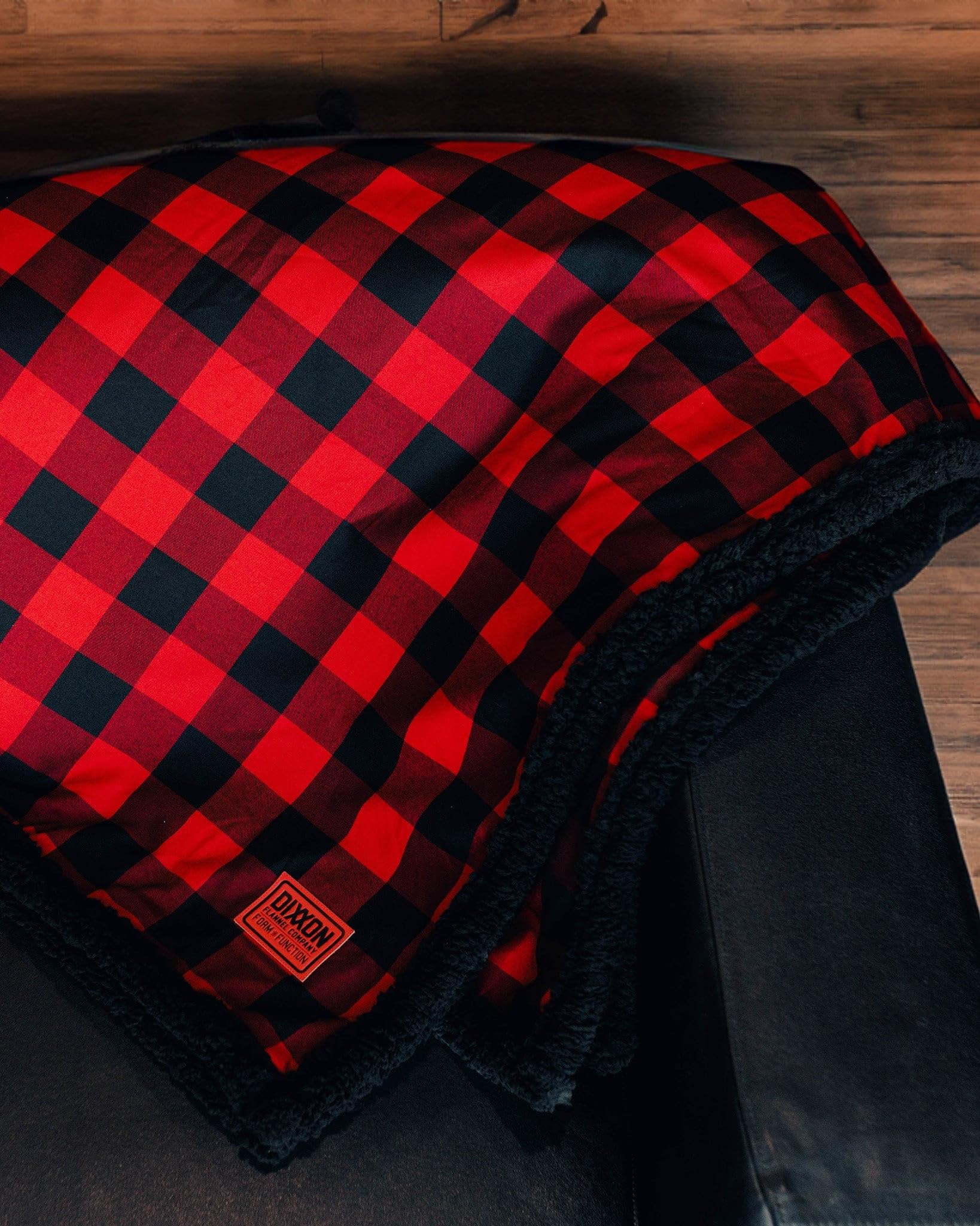 Amazon.com: Redrum Flannel Sherpa Blanket : Home & Kitchen