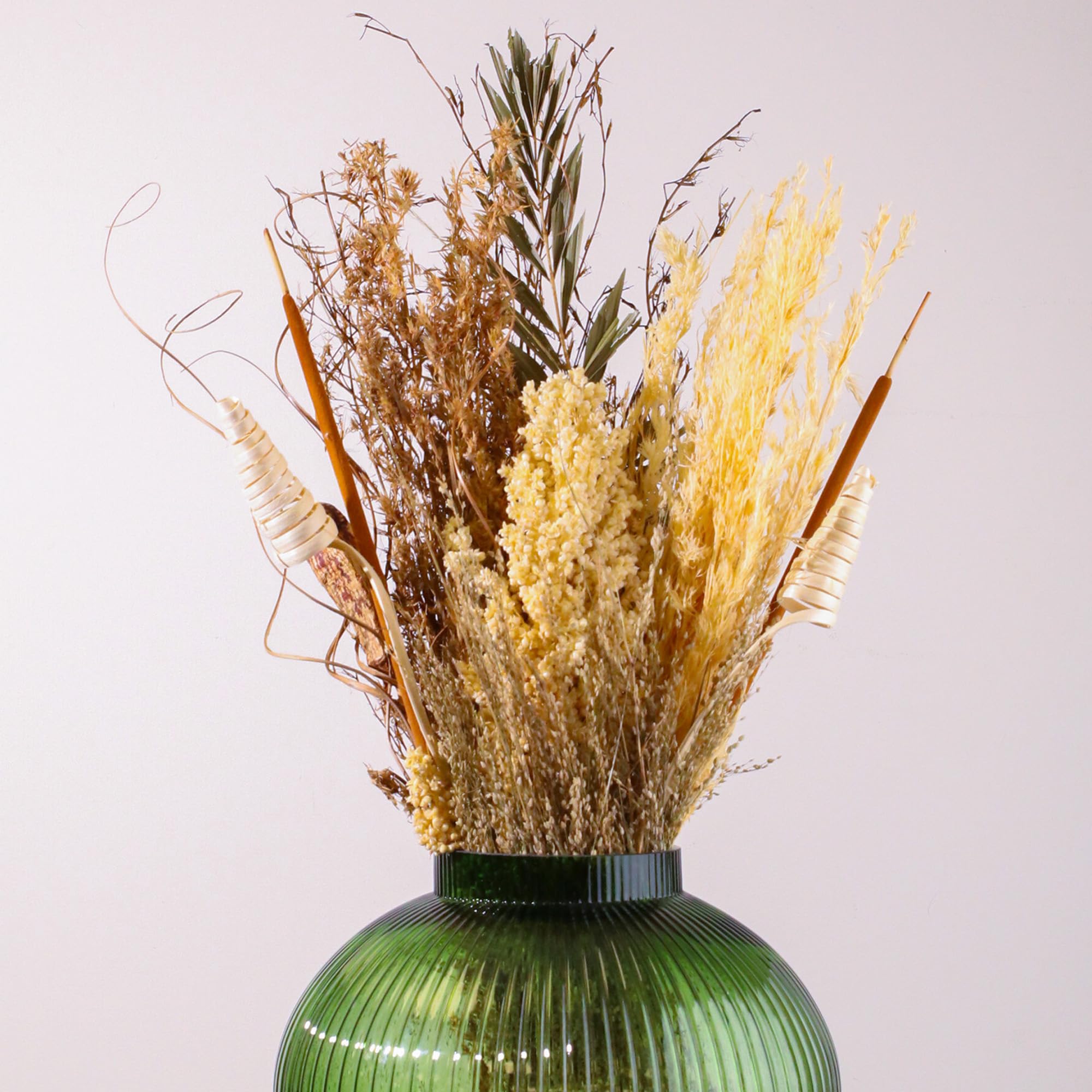 Scandinavian Life Dried Flower Bouquet 50cm - Small Dried Flower Bouquet in Craft Paper Sleeve - Flowers for Vase - Home Décor Accessories Living Room - Decorative Flower Arrangements