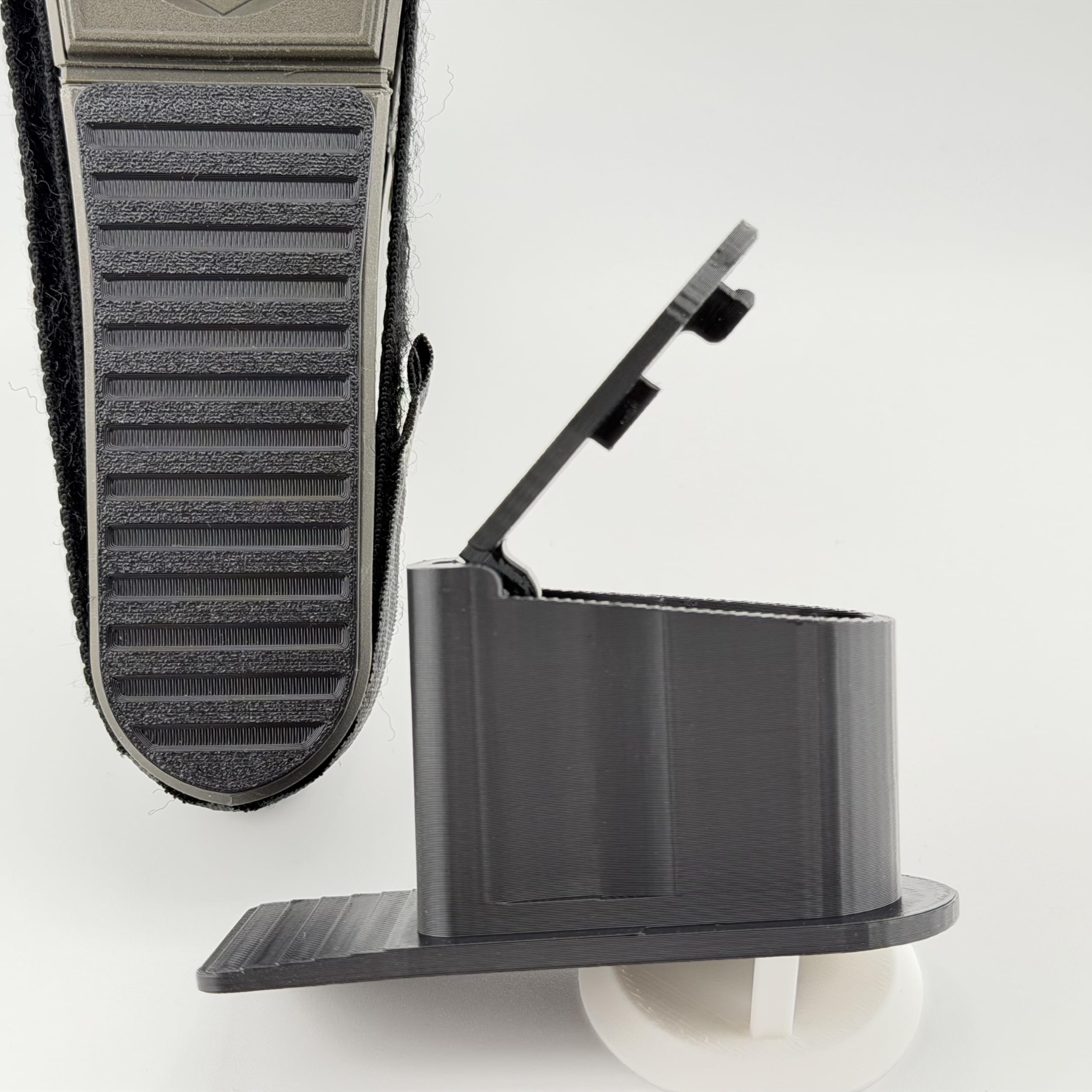 Amazon.com : American3D SBA3 Storage Plug, with Hinged Clip-in Lid