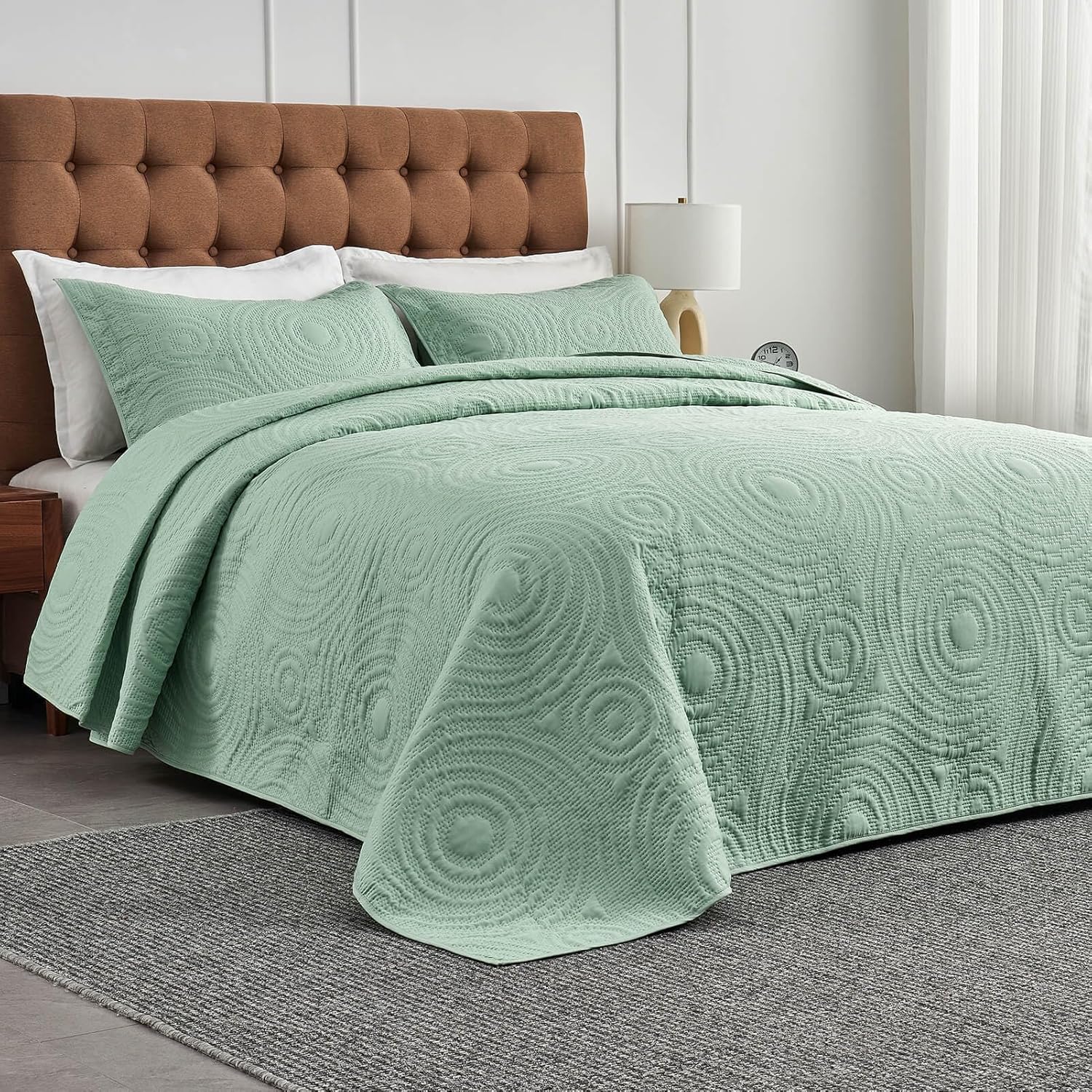 Kingnex Oversized Queen Size Bedspreads 100x106 Ultrasonic