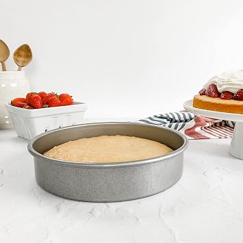 USA Pan Bakeware Round Cake Pan, 8 inch, Nonstick & Quick Release Coating, Made in The USA from Aluminized Steel