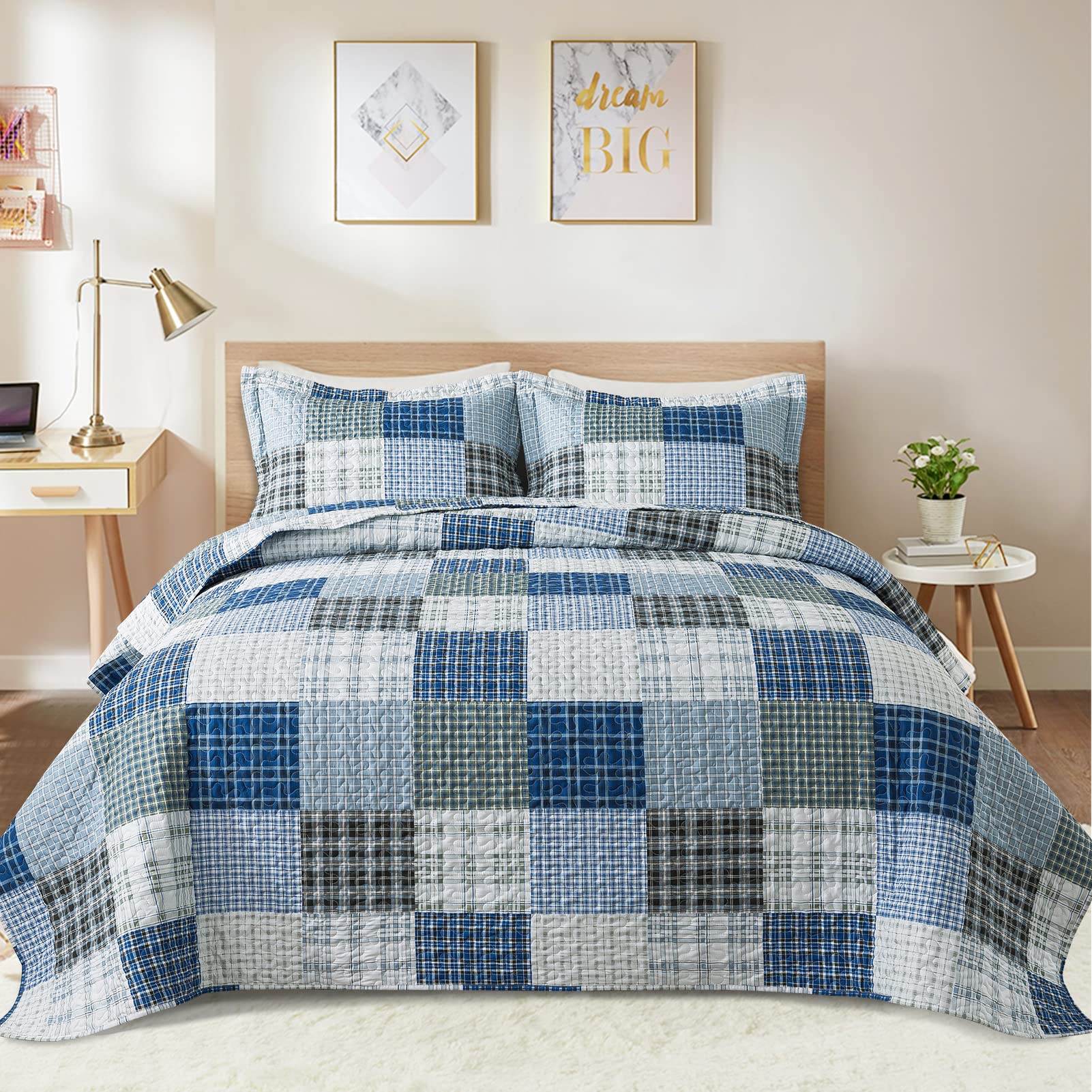 BEDIFANY King Size Quilt Set, Soft Plaid Bedspread King Size Lightweight King Quilt, Farmhouse Quilt King Size Bedding Set for Bed Decorations for All Seasons, 3 Pieces (White & Blue)