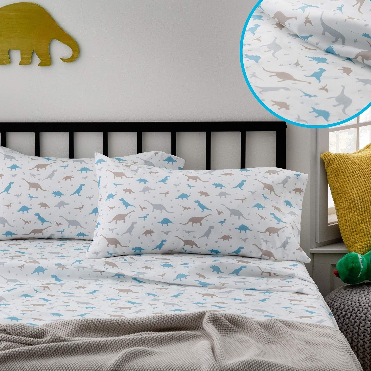 Linenspa Microfiber Four-Piece Sheet Set - Multiple Styles and Colors - Super Soft Feel - Fun Patterns for Boys and Girls - Full - Dinosaur