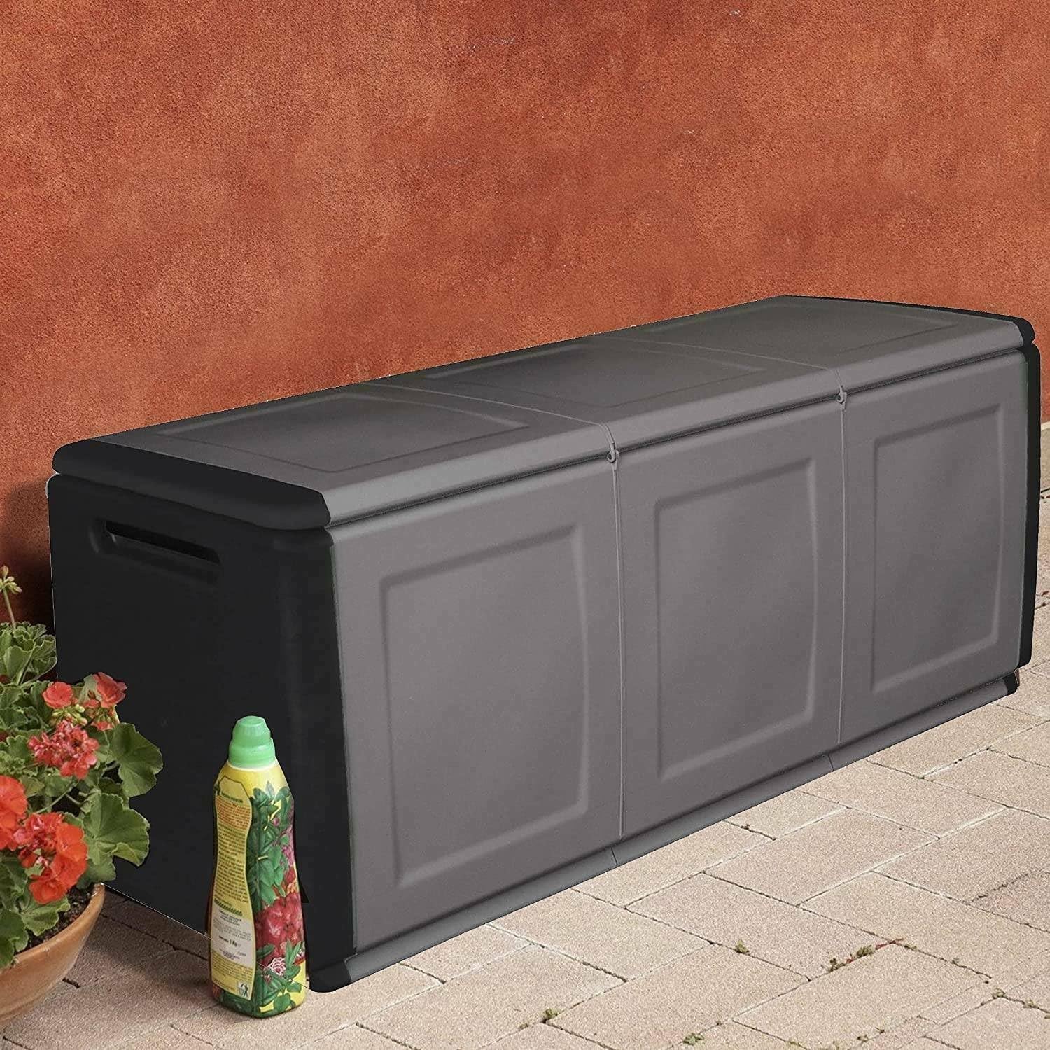 Dmora Baúl Zele, Cómoda multiusos, Baúl de almacenamiento, Caja de almacenamiento, 100% Made in Italy, 138x53h57 cm, Gris claro y negro