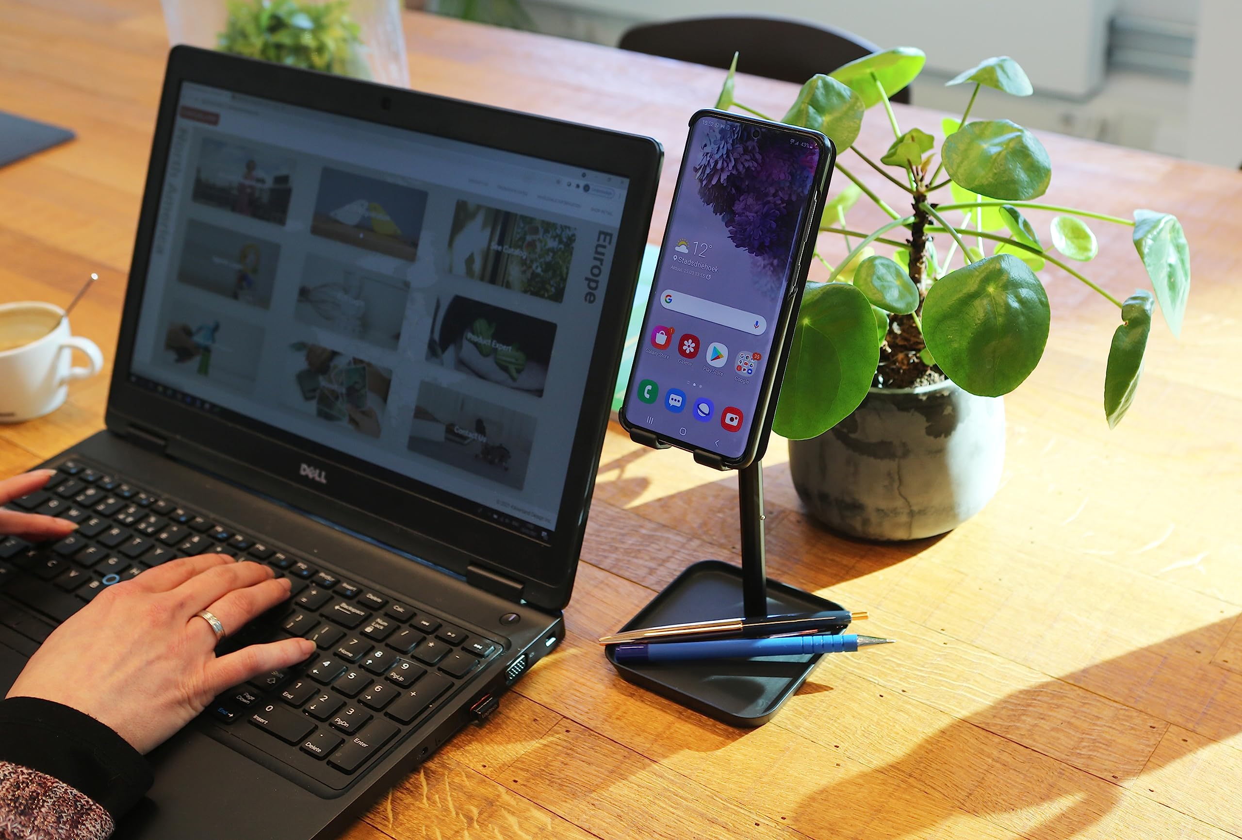 The Phone Stand - Black (US216-BK)
