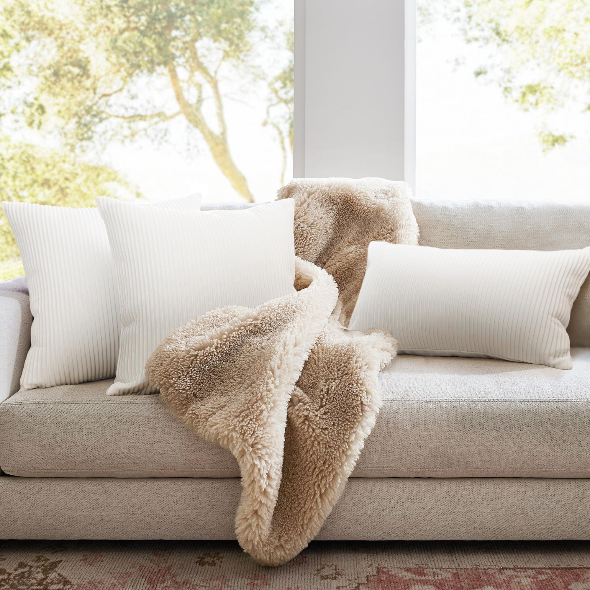 YCOLL Blanco Juego de 2 Cojines Sofa 30x50 Diseño de Rayas de Terciopelo Funda Cojin Suaves Fundas Cojines Decorativas Modernas para Decoración del Hogar,Decorativos de Lujo para Sofá,Cama